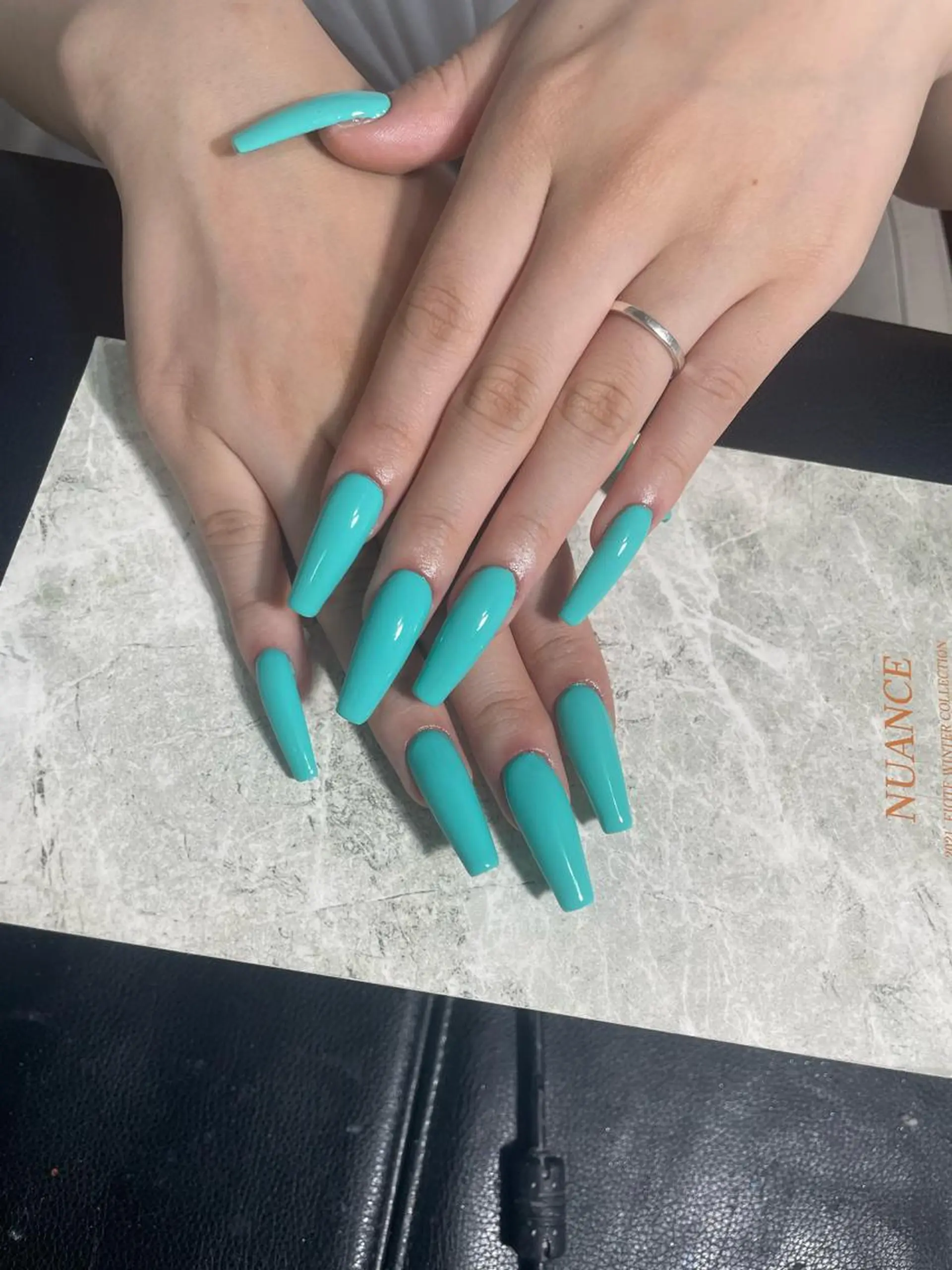 ネイル Salon de dahan所属・SALON DE DAHANのネイルデザイン