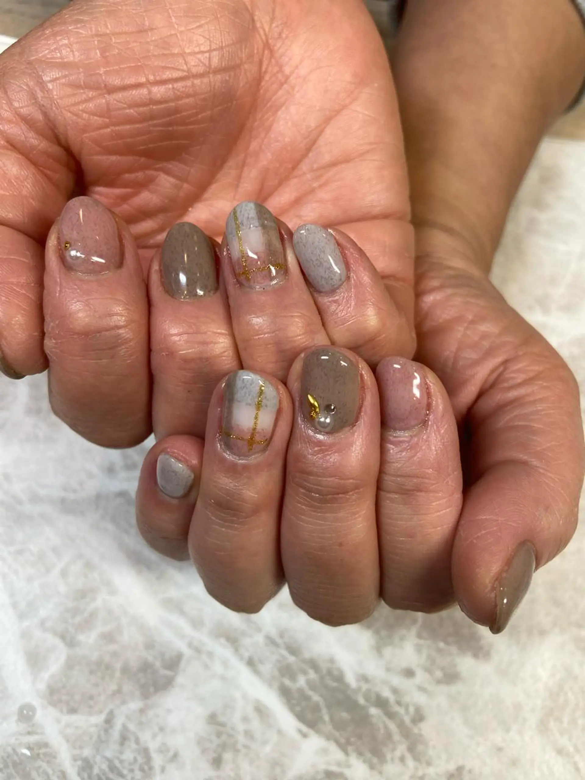 ミディアム ネイル 冬ネイル ネイルサロン ステラのネイルデザイン