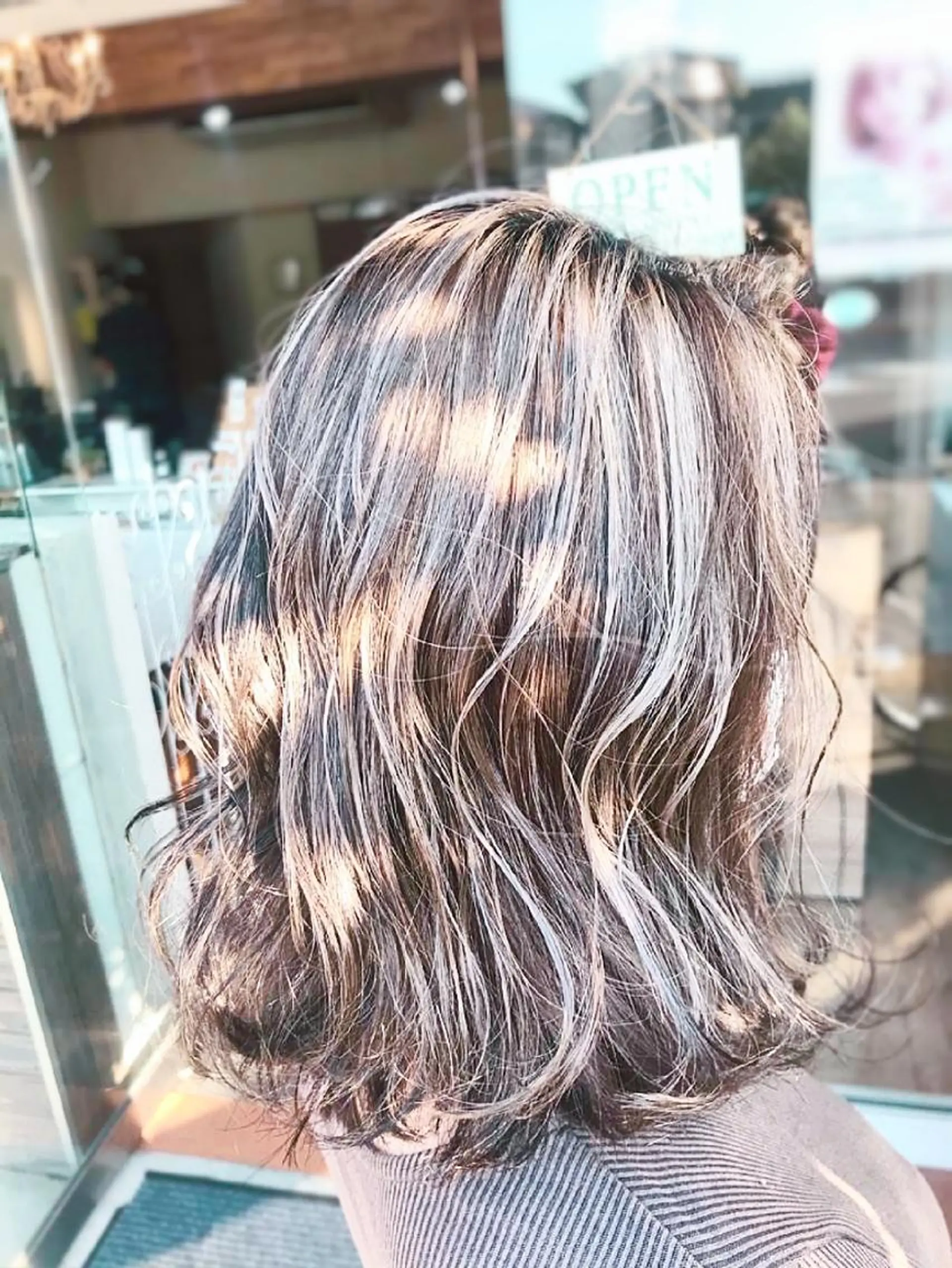 ミディアム カラー ハイライトカラー ハイライト カット ヘアカラー トリートメント ✔️【Fan.】 ☆工藤寿也のヘアスタイル