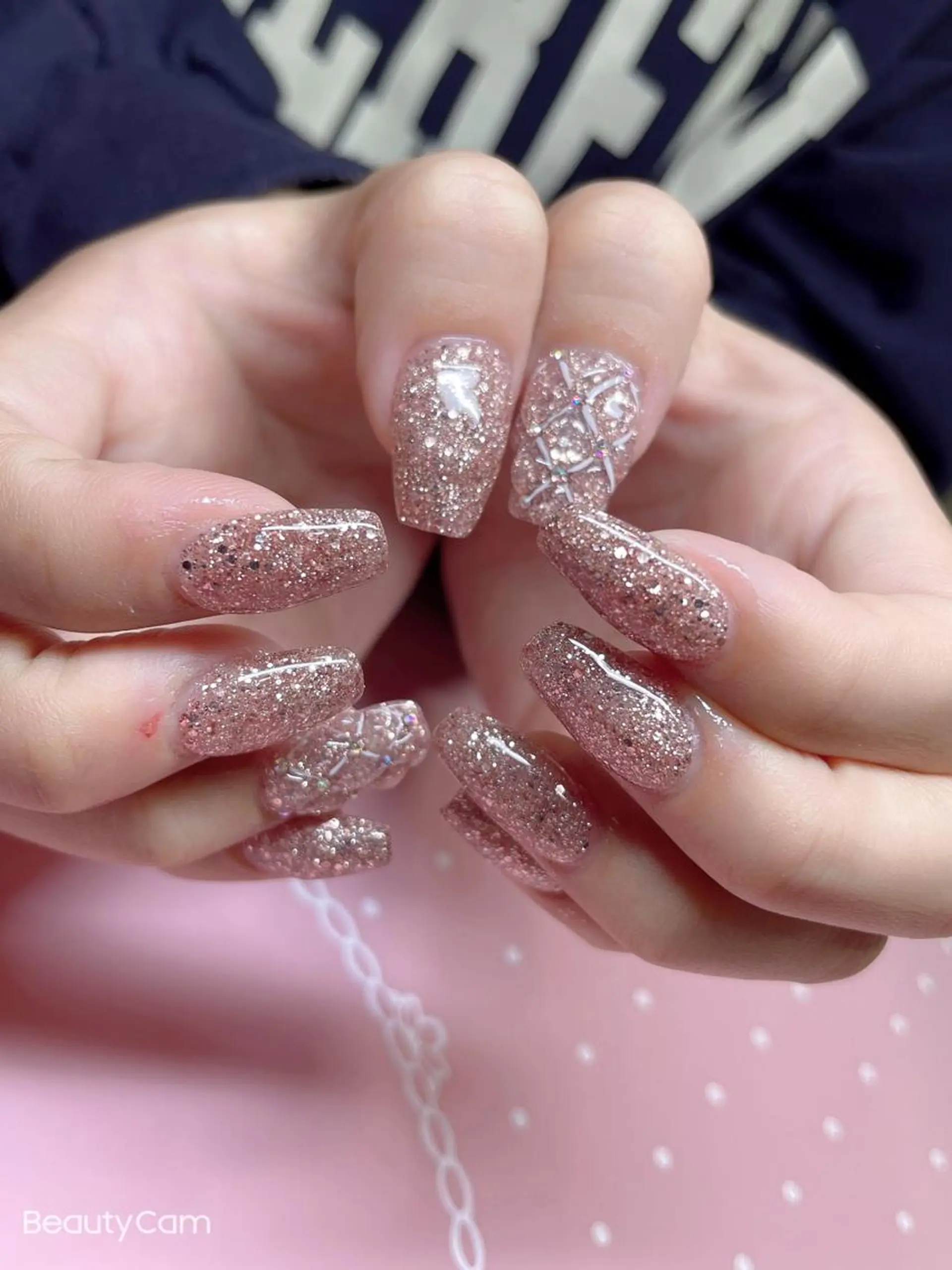 ミディアム ネイル ハンドネイル 《LB》ラブリエ Nail&eyeのマツエク・マツパデザイン