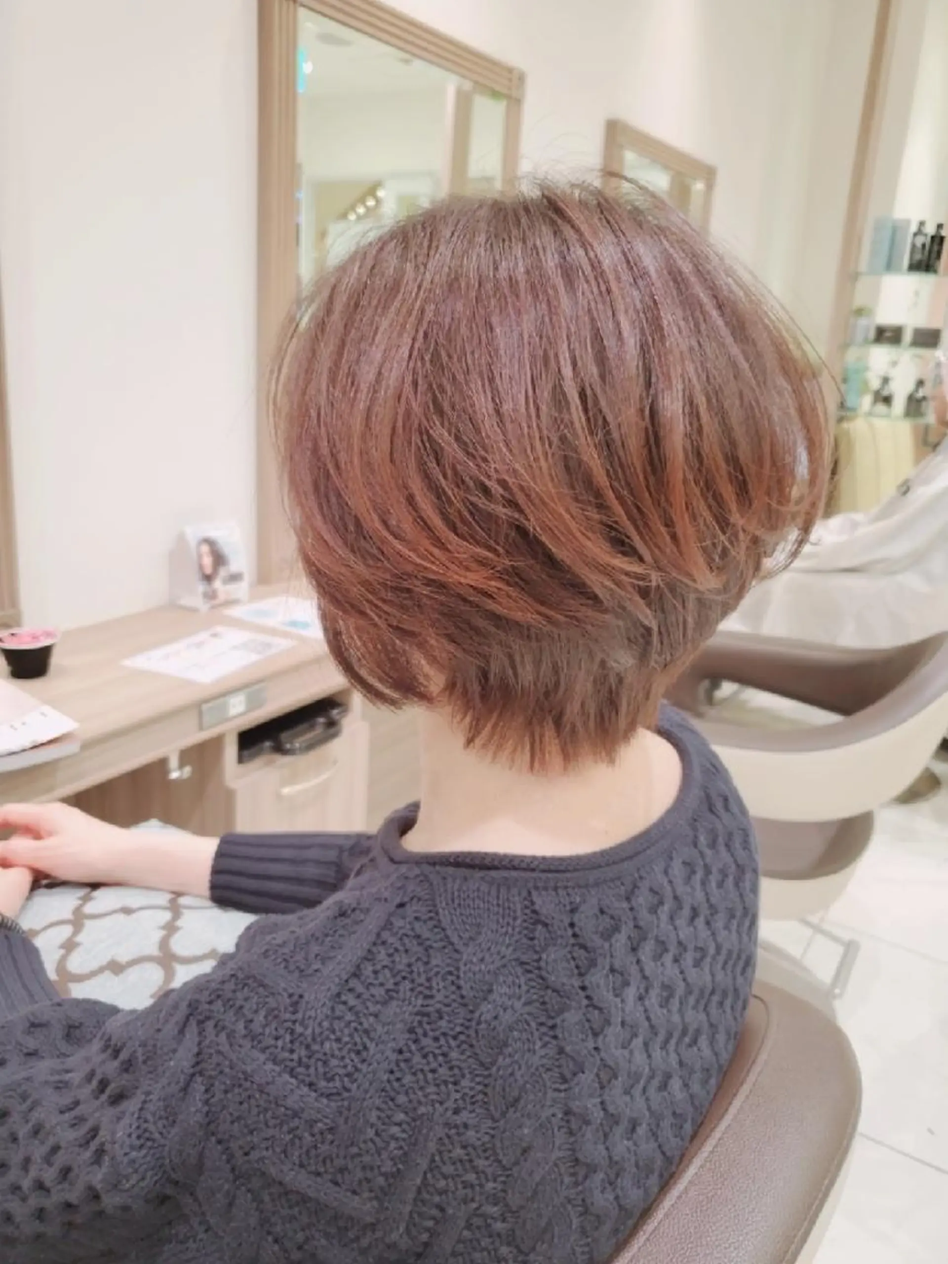 ショート カラー ベージュカラー オレンジ オレンジベージュ 中村 和貴のヘアスタイル