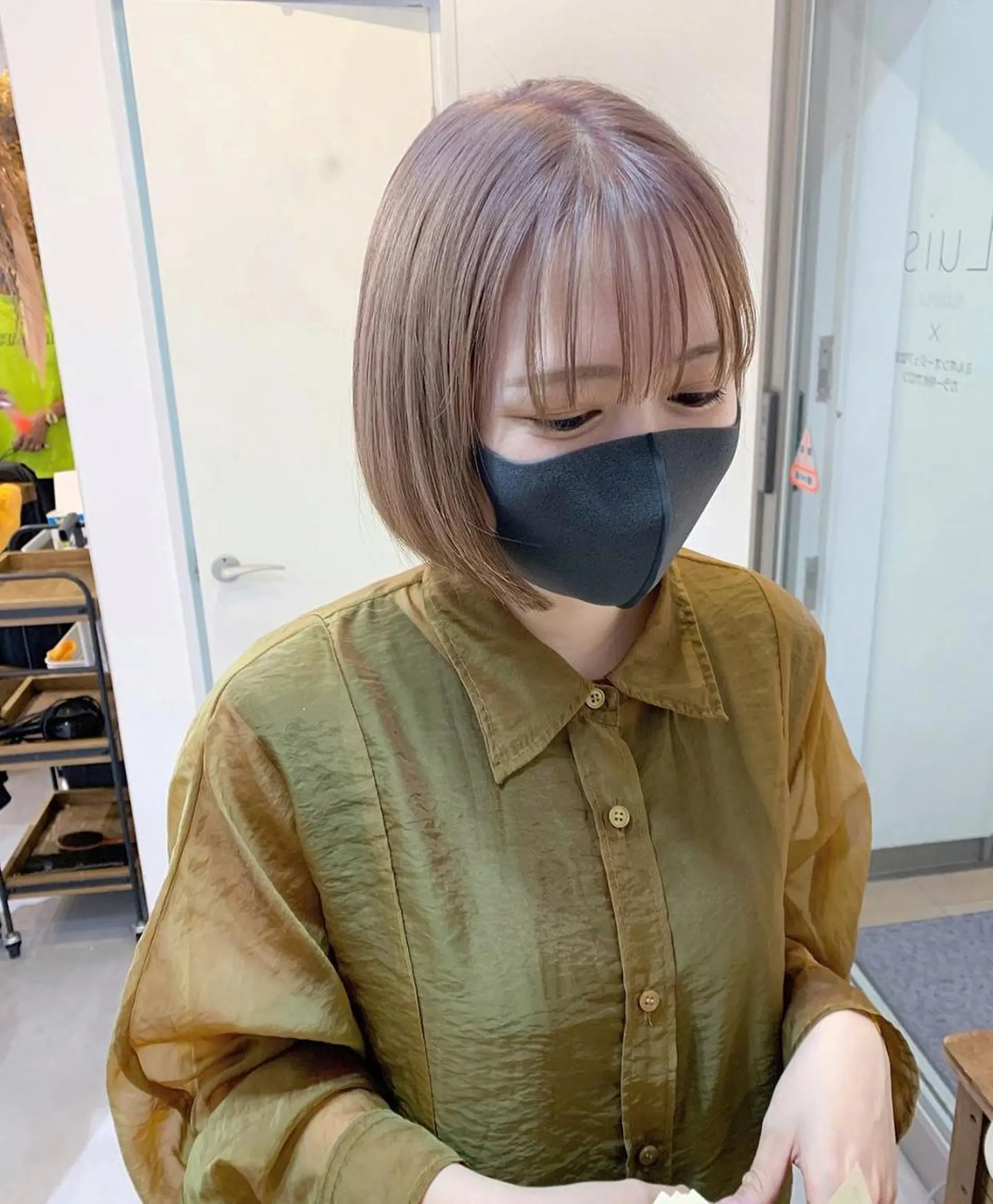 ショート カラー ショートボブ ハンサムショート 丸みショート ベージュカラー ブリーチ ブリーチ、髪質改善 Noe心斎橋店のヘアスタイル