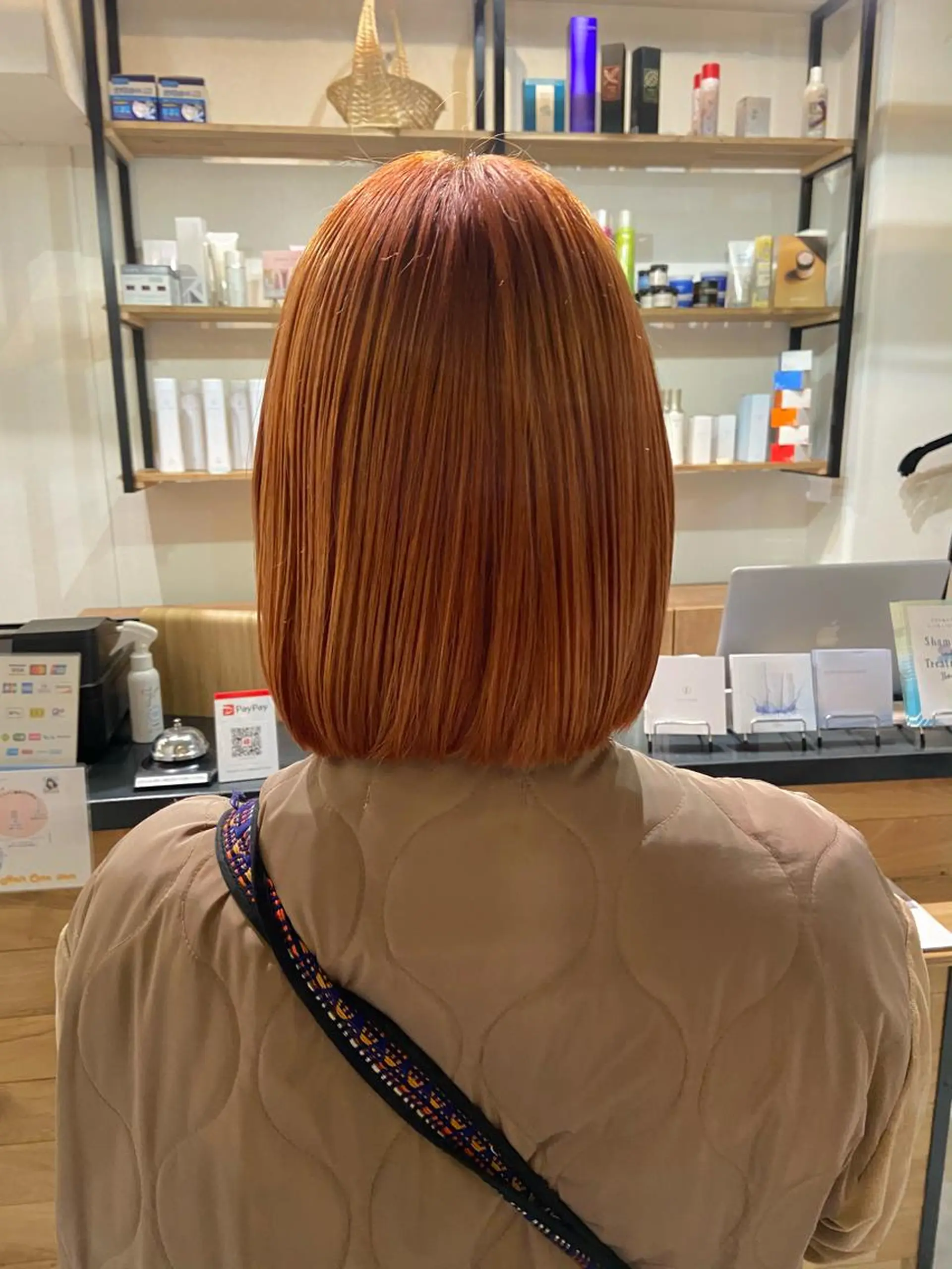 ミディアム カラー ヘアアレンジ ブリーチ オレンジ 田中 あやなのヘアスタイル