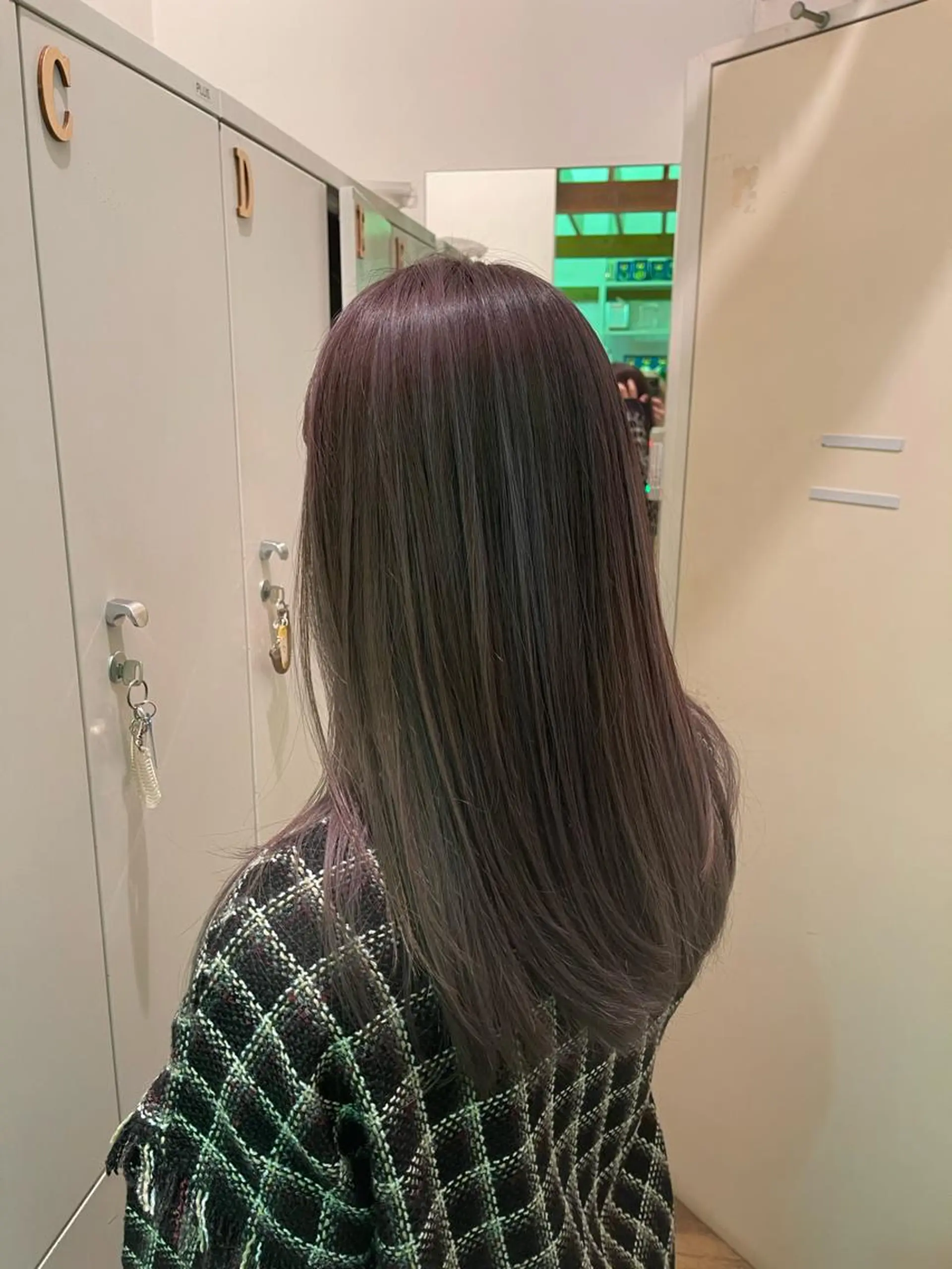 ロング カラー ヘアカラー 茅ヶ崎/ハイトーン /レイヤーカットのヘアスタイル