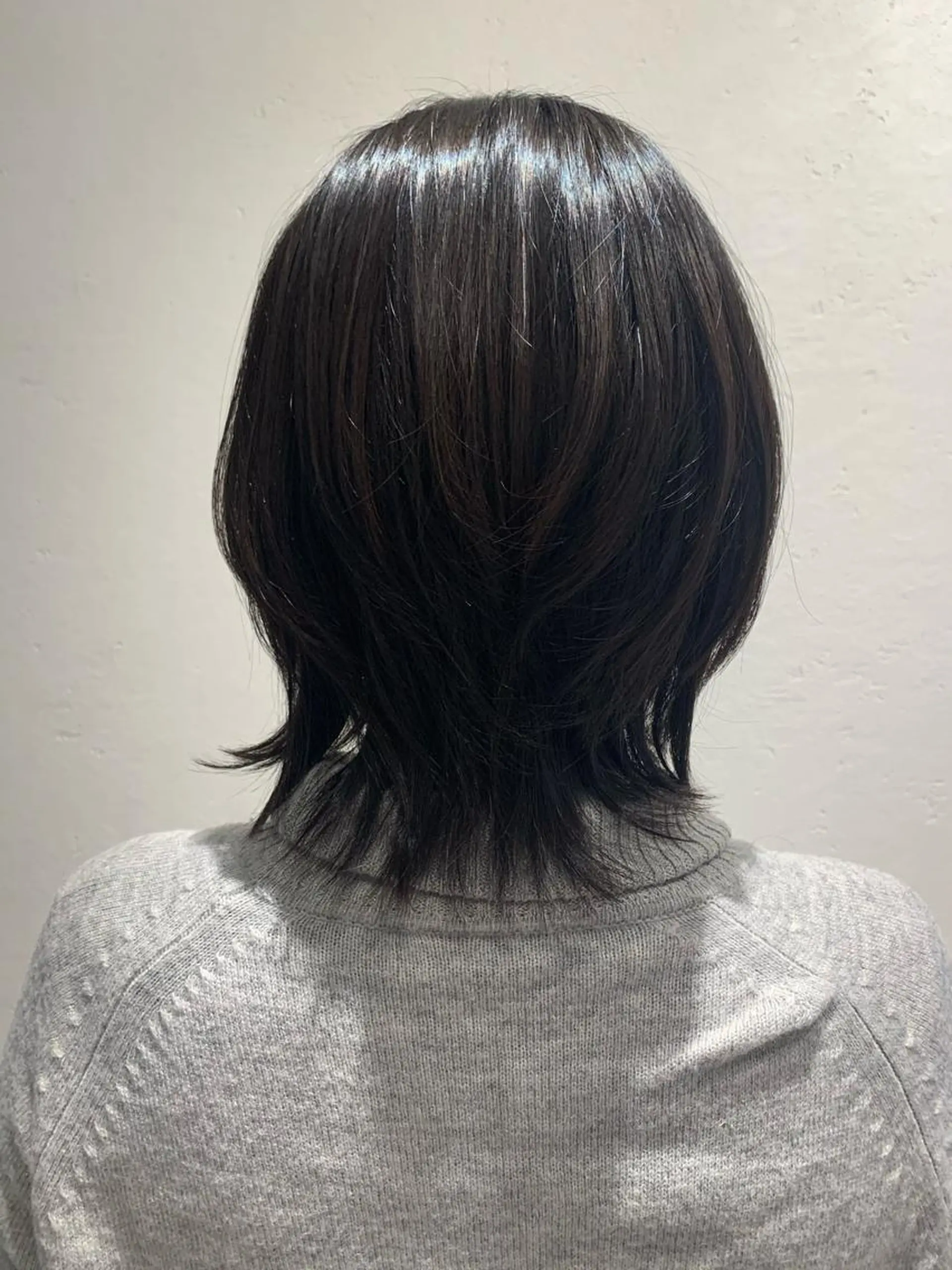 ミディアム 小顔カット ウルフカット カット 🫧髪質改善 ×艶髪 あや🧸🧡のヘアスタイル