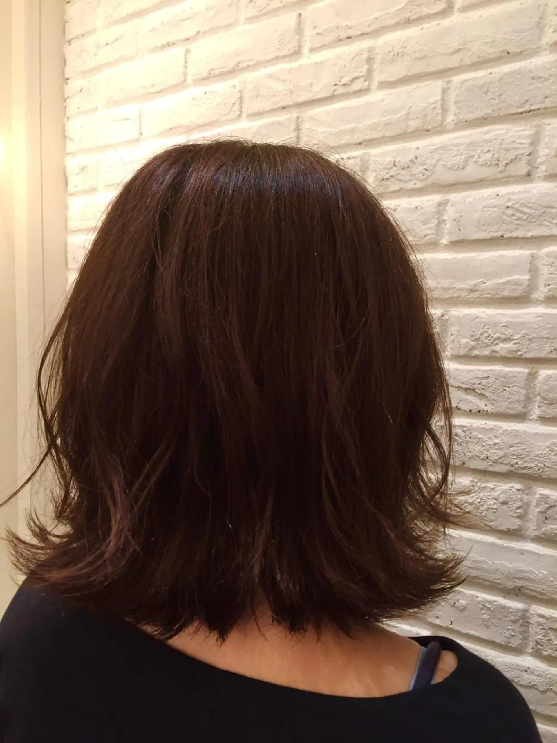 ショート アッシュ アッシュブラウン ボブ 外ハネヘア 大石 健太のヘアスタイル