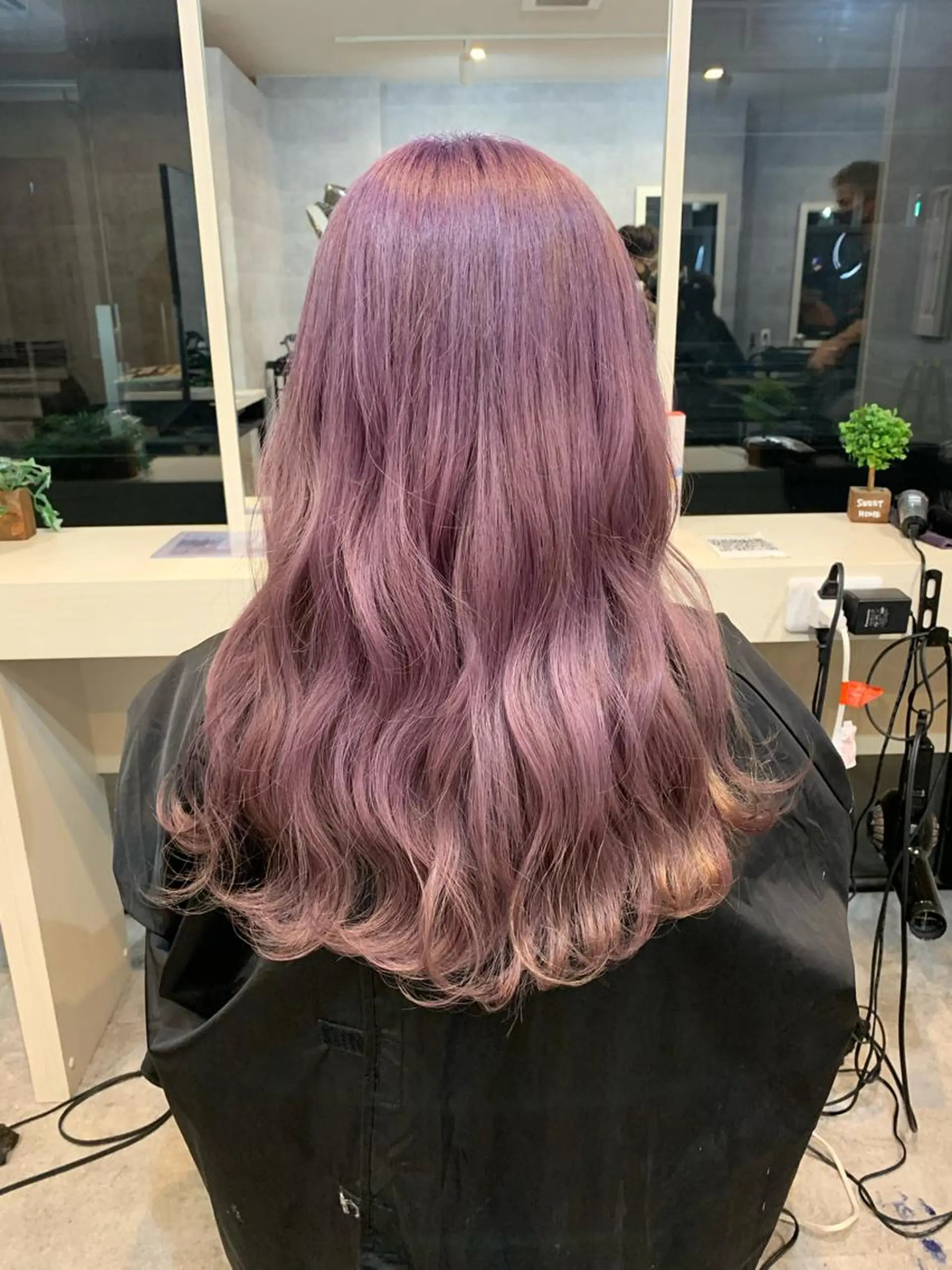 ロング カラー 【DEST】 KAHOのヘアスタイル