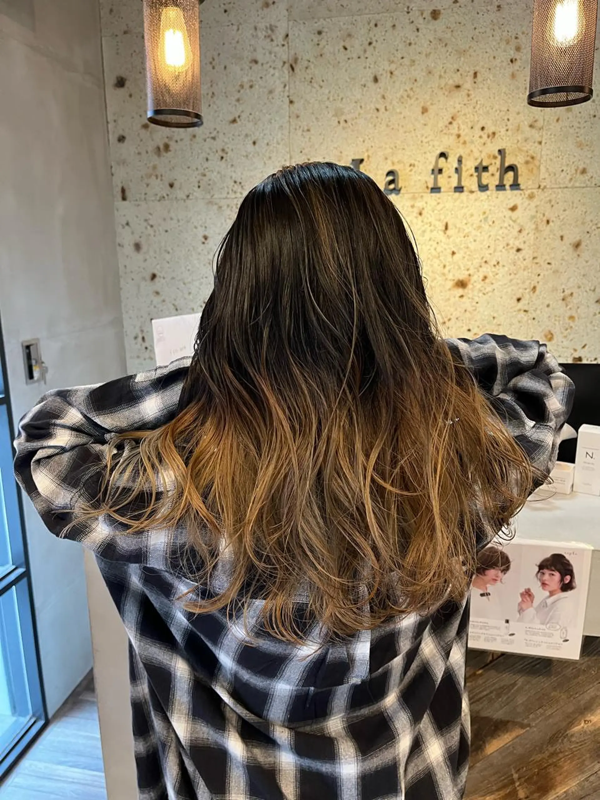 ロング カット ヘアカラー トリートメント sail所属・sail ミウのヘアスタイル