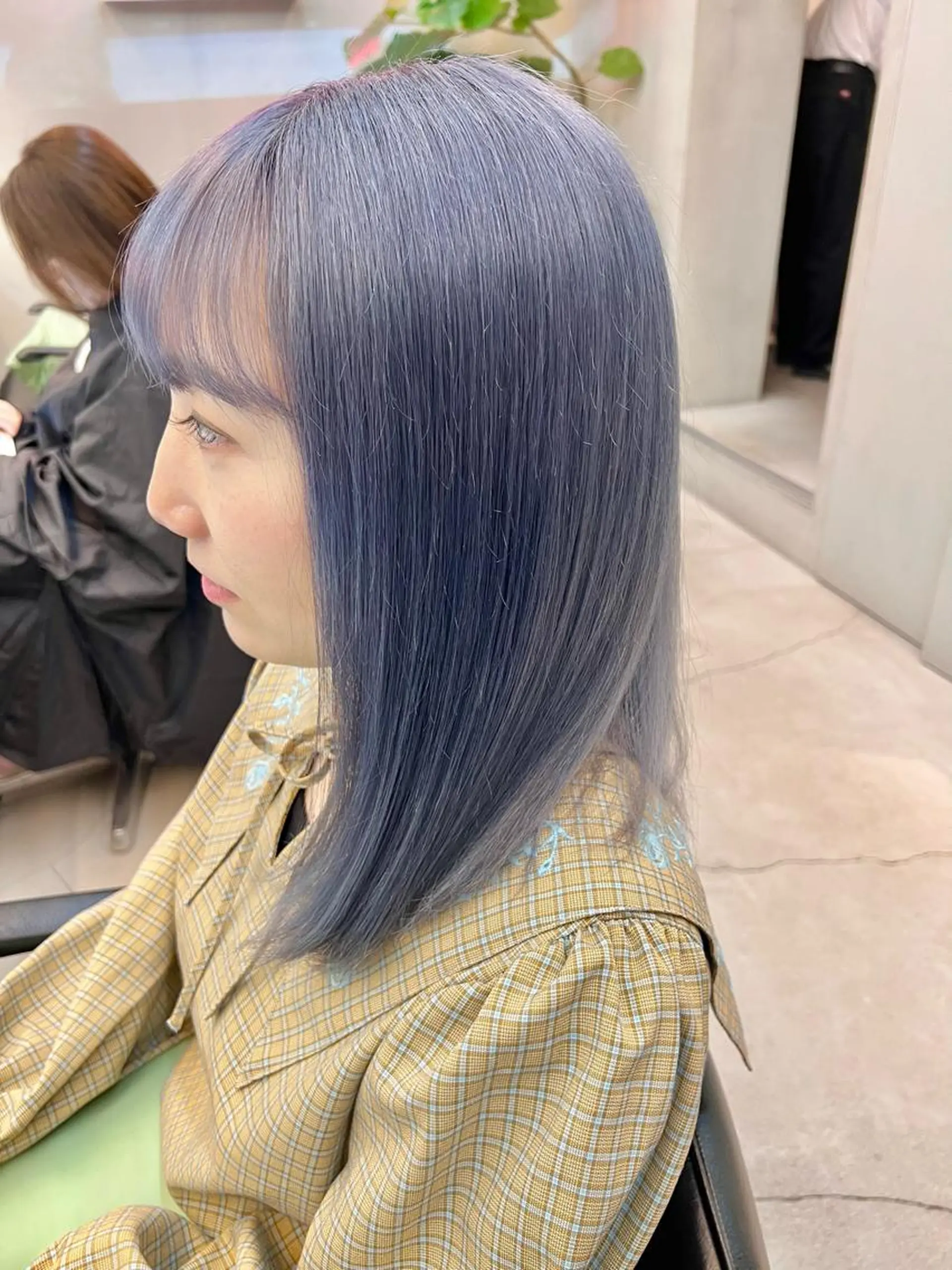 ミディアム カラー ヘアカラー トリートメント 乾かすだけでサラ艶に /髪質改善西村涼太のヘアスタイル