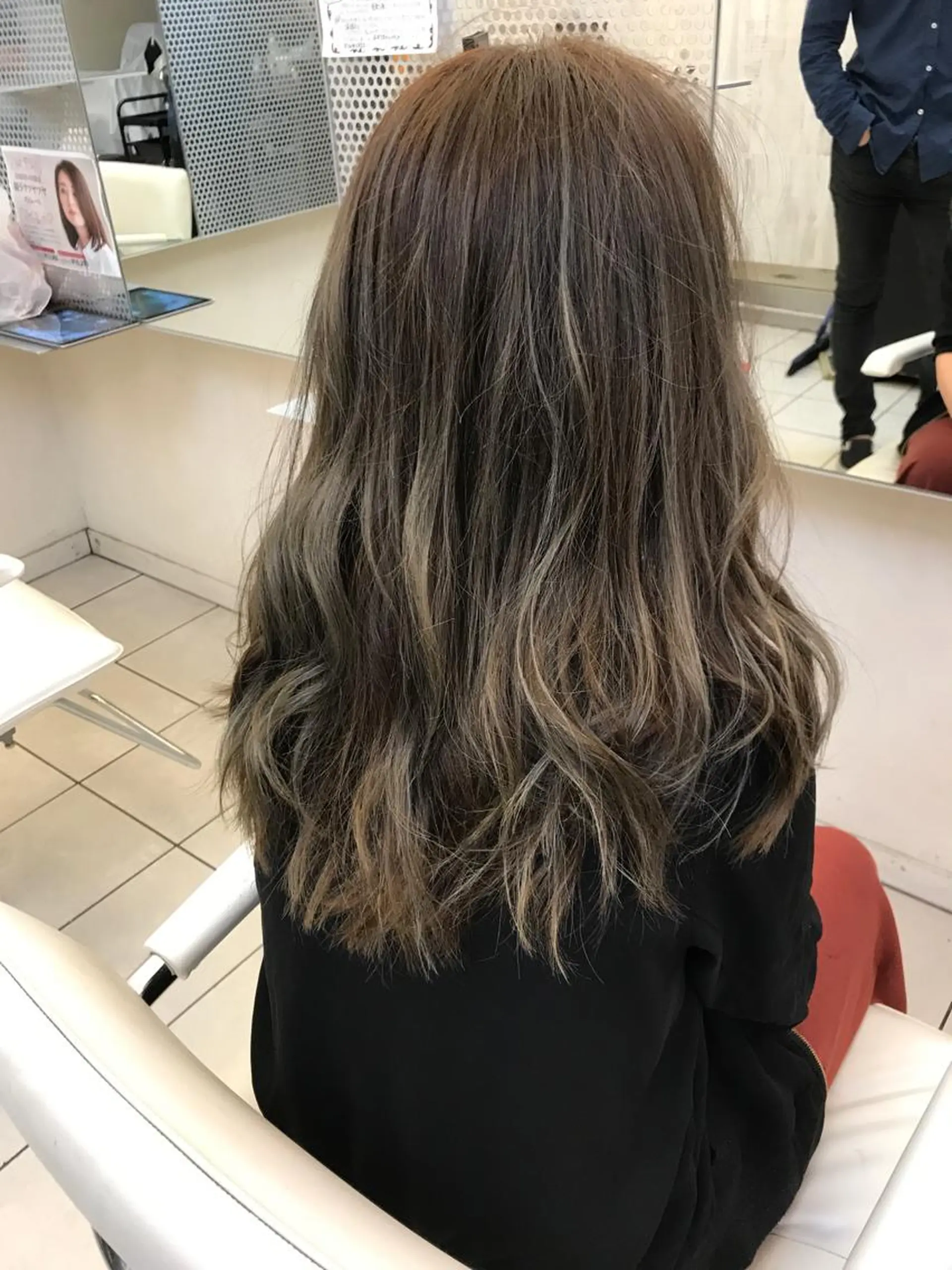 セミロング ハイライト 相武台ショート特化 💐川崎希💐のヘアスタイル