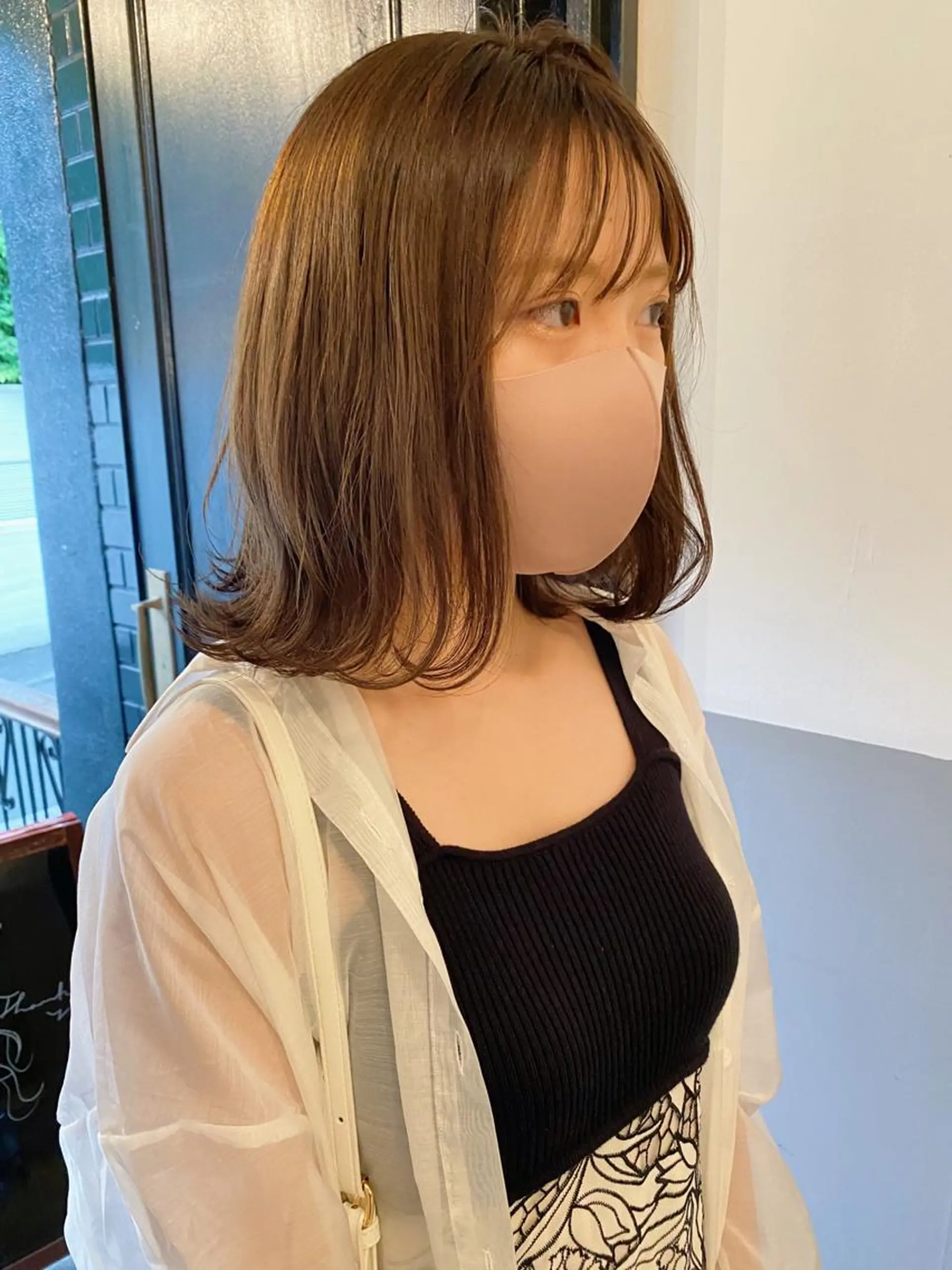 ミディアム カラー salowin三丁目所属・🟩ベージュ/ショー ト/ボブ🟩タカモリのヘアスタイル