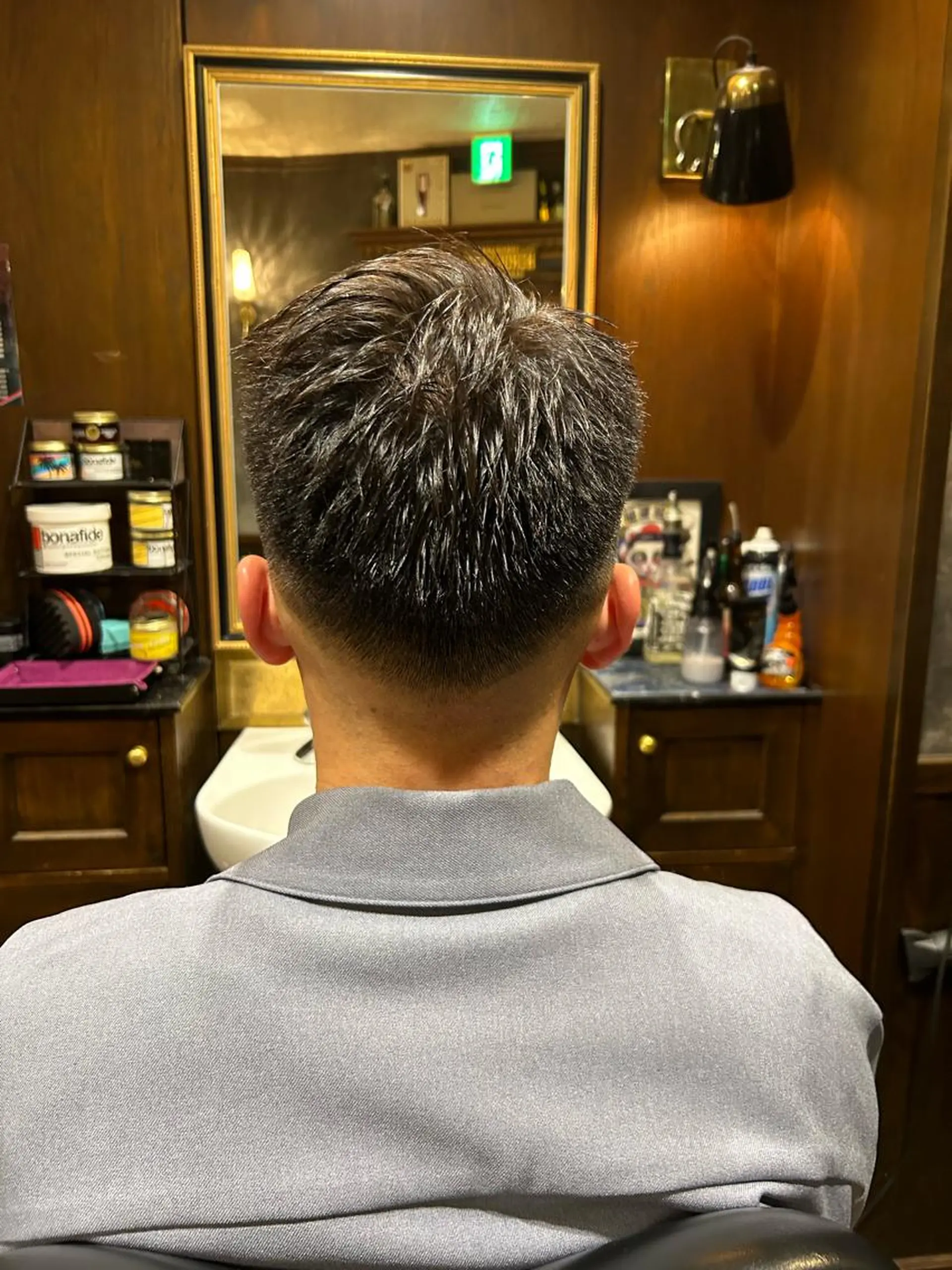 ショート 西本 健斗のヘアスタイル