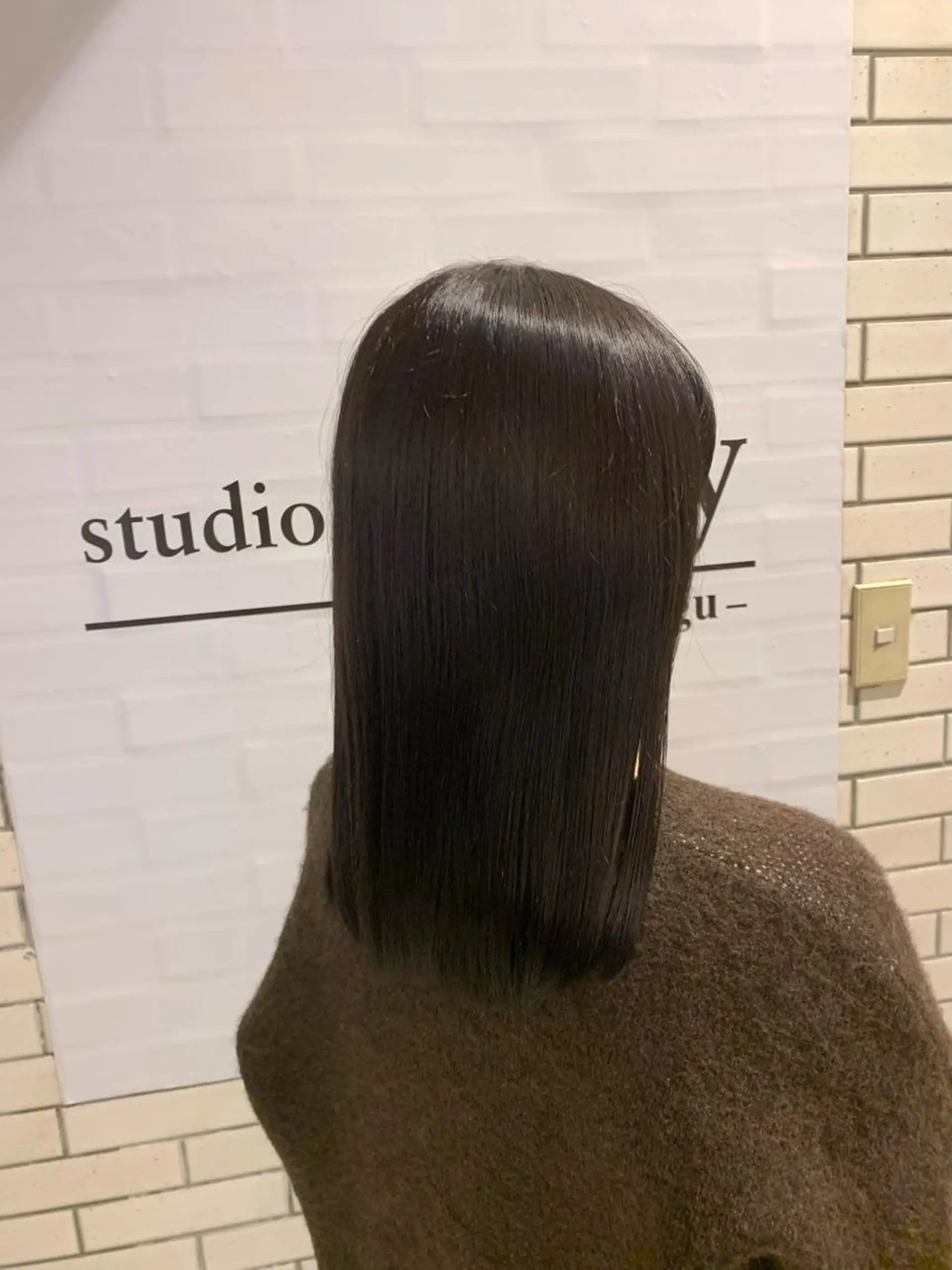 ミディアム カラー ブラウンカラー ココアブラウン 縮毛矯正 年内期間限定 🫧まゆ🫧のヘアスタイル