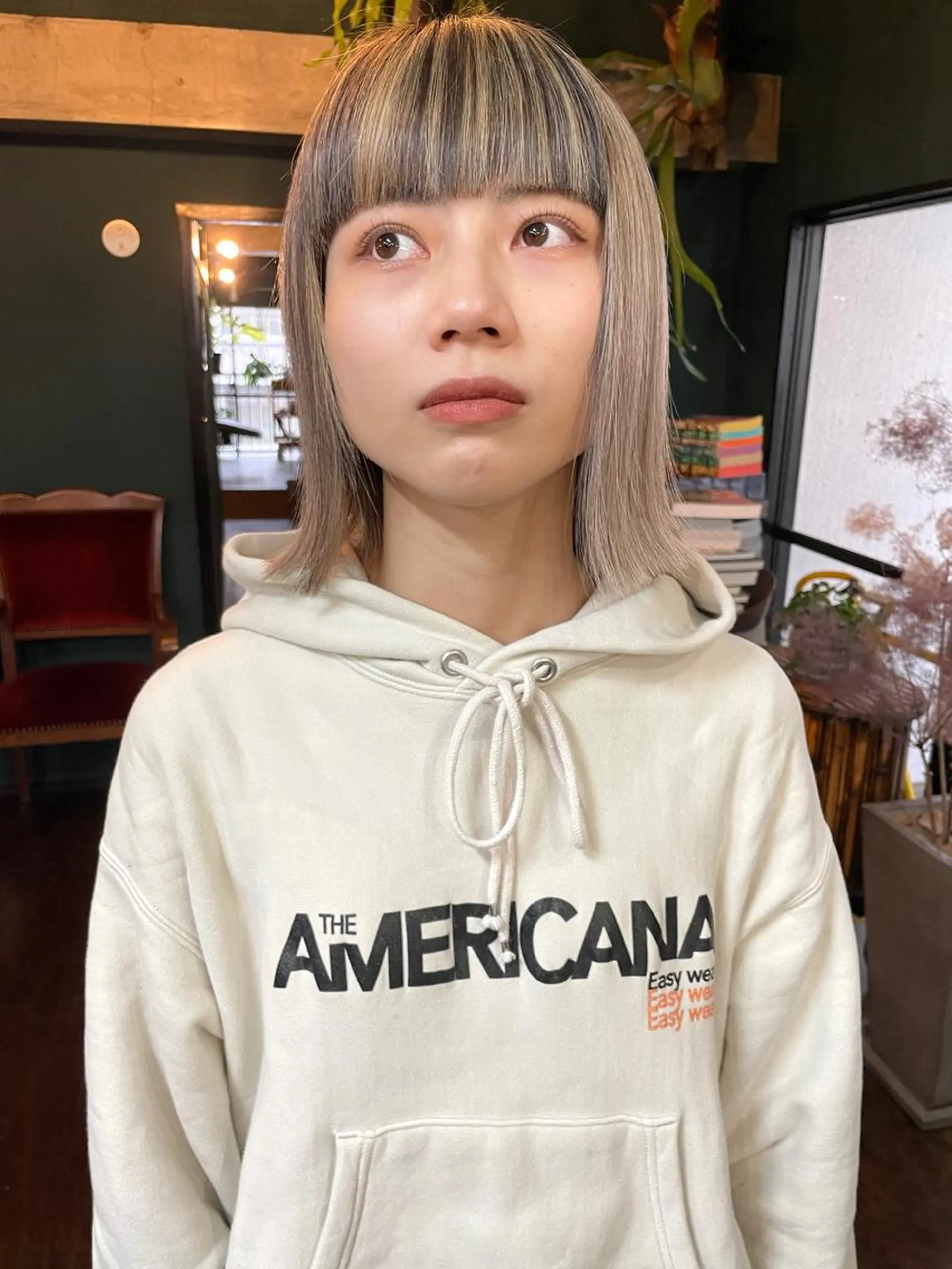 ミディアム カット ヘアカラー トリートメント vivre libre所属・vivre libreのヘアスタイル
