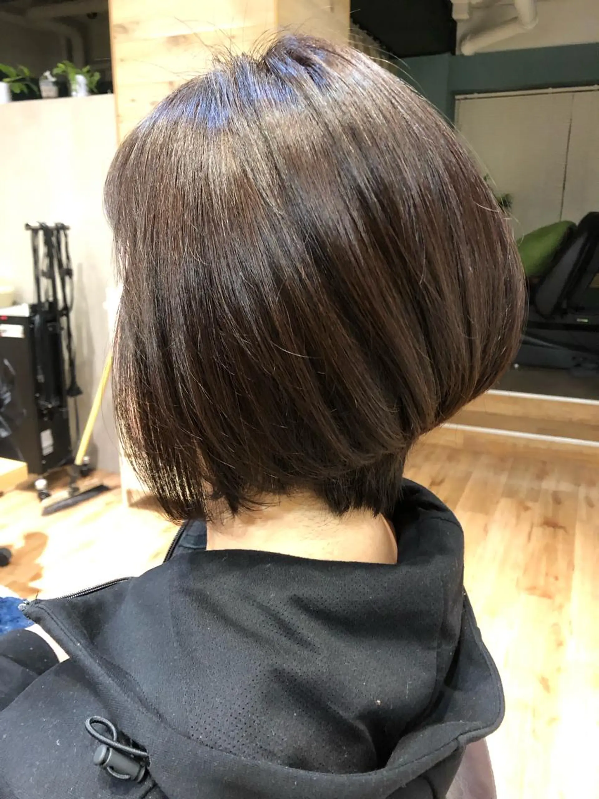 ショート カラー カット ヘアカラー トリートメント 青野 文香のヘアスタイル