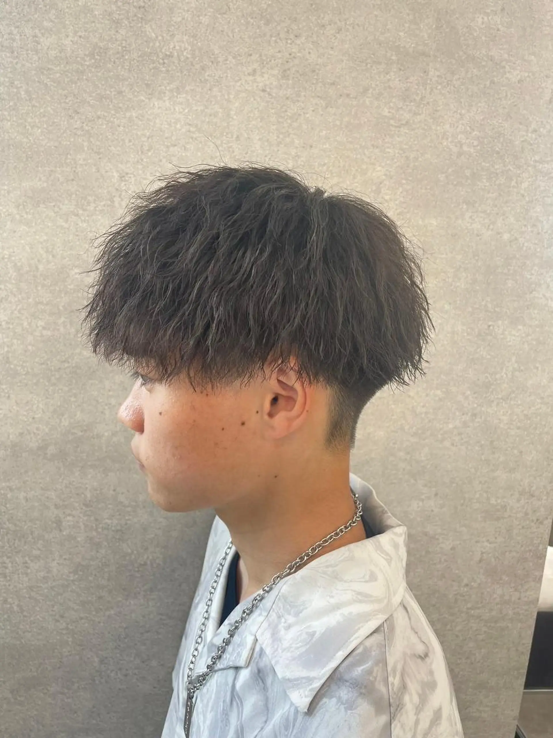 メンズ カット パーマ トリートメント ヘッドスパ ヘアセット メンズ専門店🔥 BLUCK 2ndのヘアスタイル