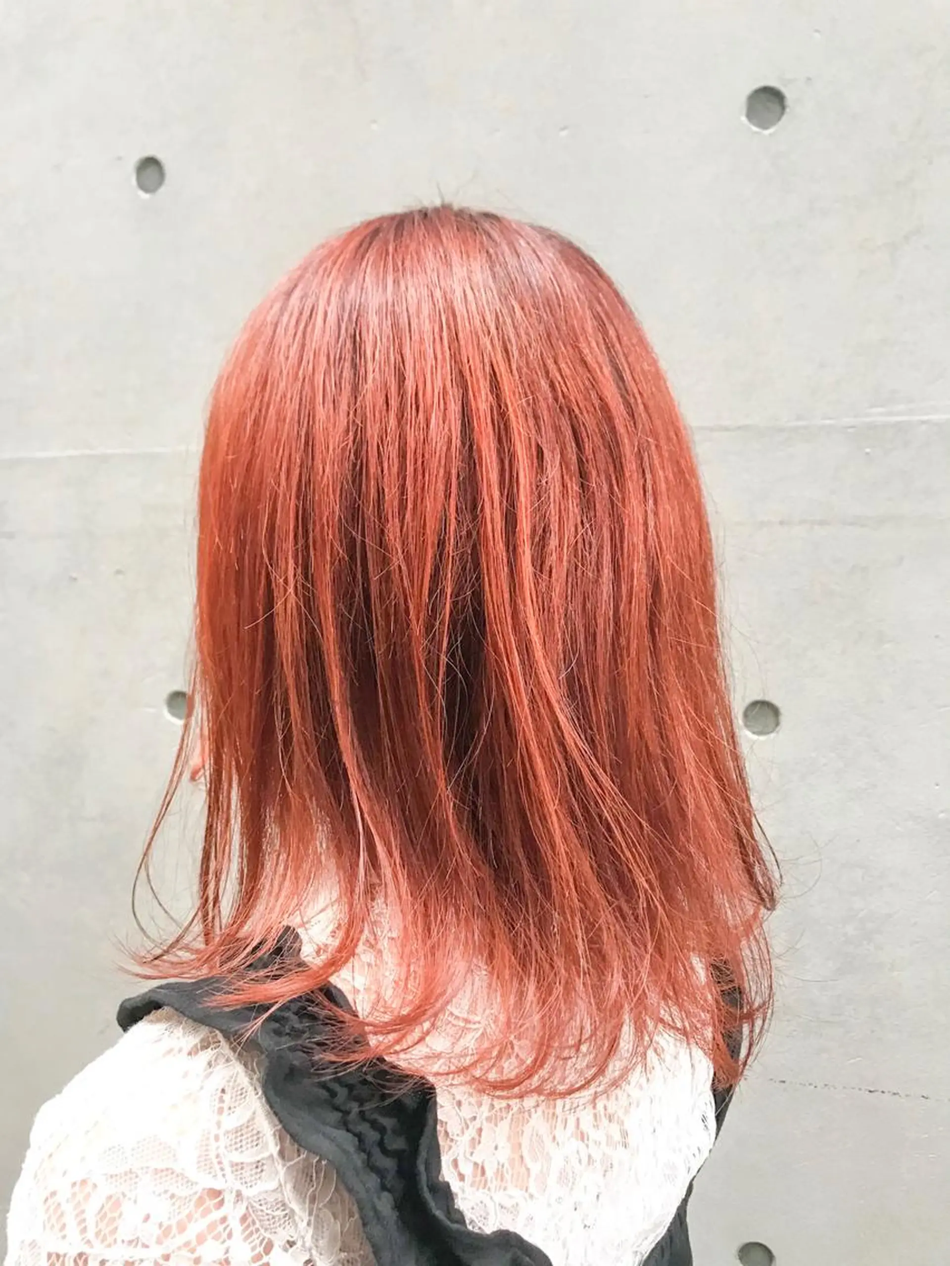 カラー オレンジ ハイトーンエフェクト ブリーチいち丸のヘアスタイル