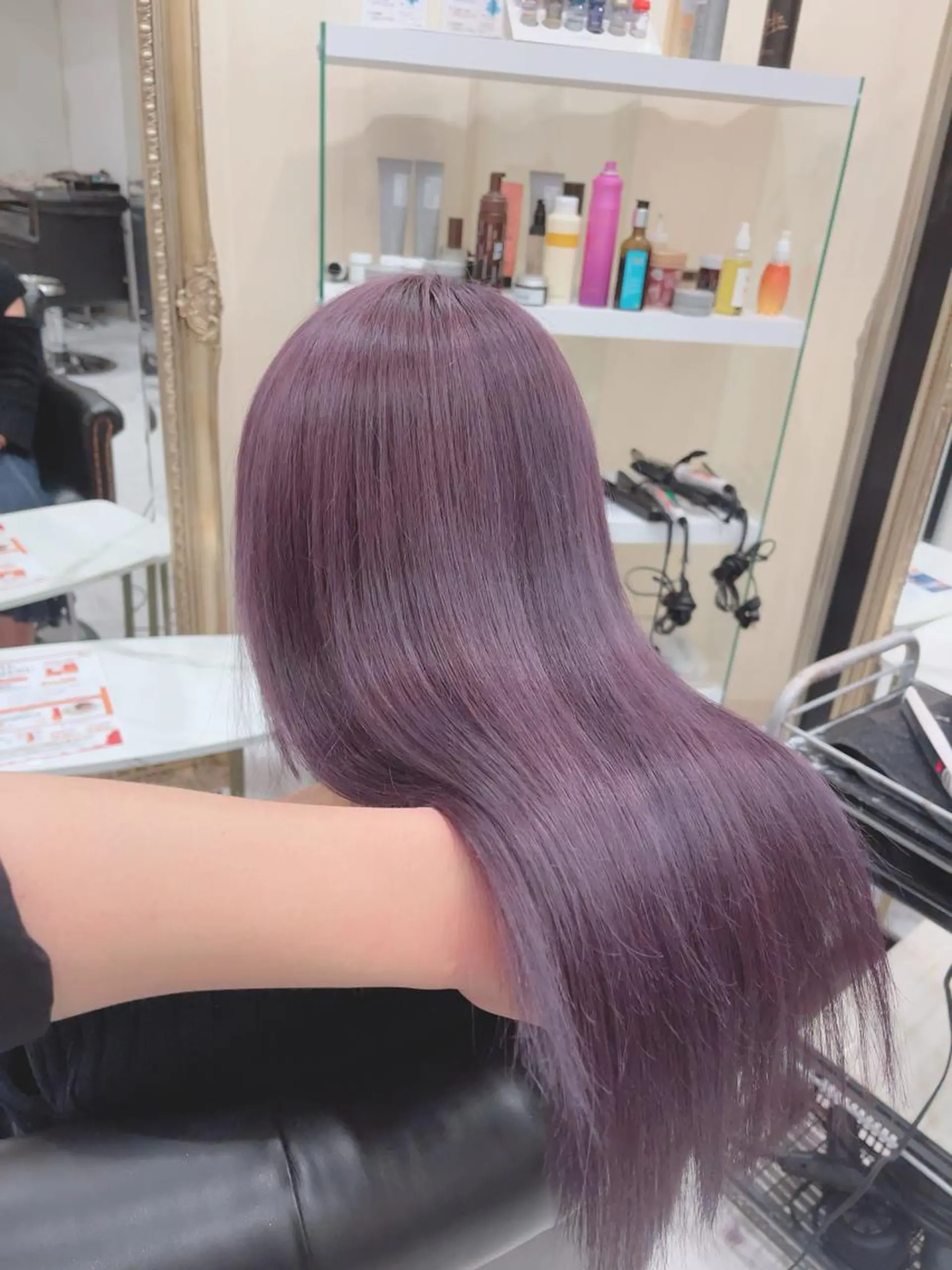 ロング カット ヘアカラー トリートメント ケアブリーチ&シール エクステの店和田翔莉のヘアスタイル