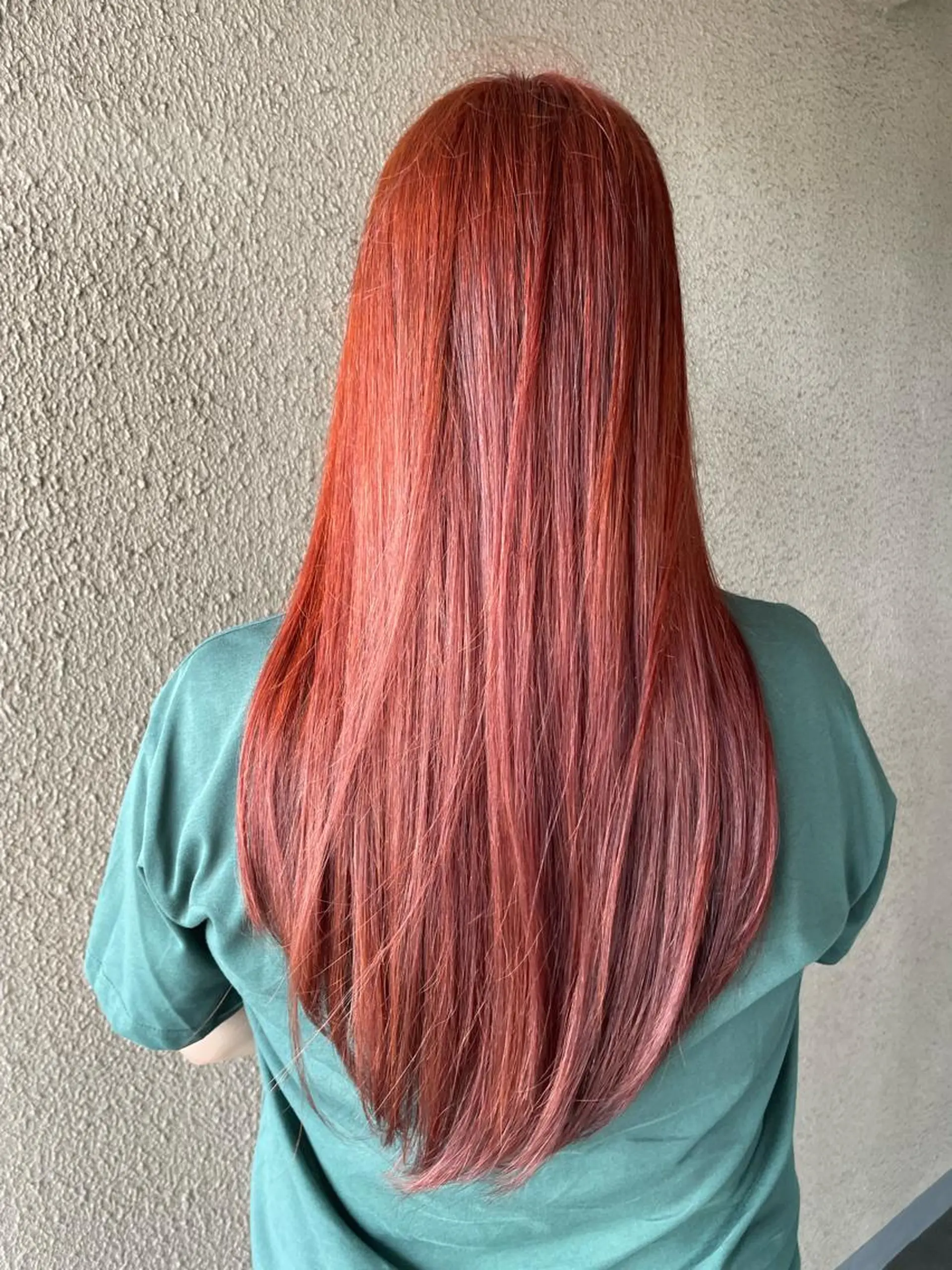 セミロング カラー ブリーチ ダブルカラー オレンジ ヘアカラー トリートメント サダハルカ ｜chouetteのヘアスタイル