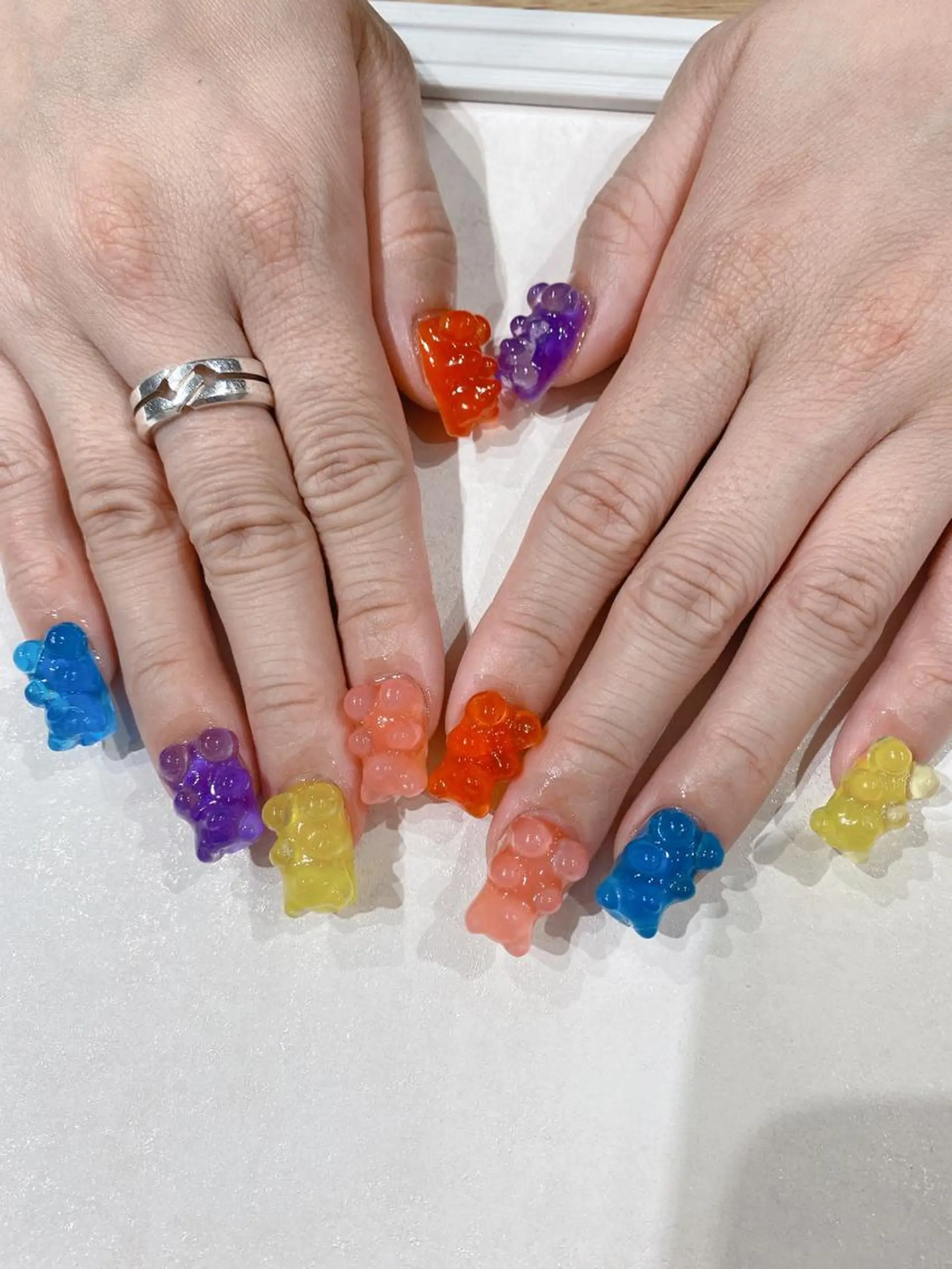 ミディアム ハンドネイル JNA認定講師🌸 RIEのネイルデザイン