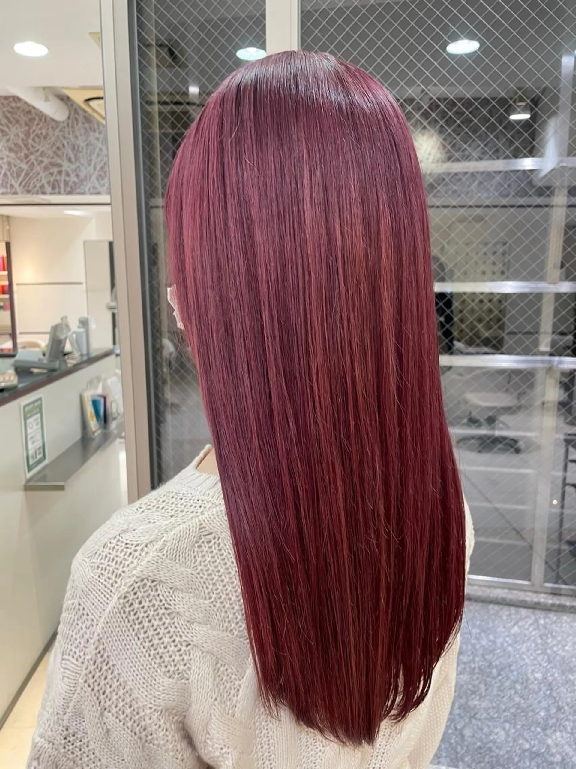 ロング カラー ブリーチ ピンクカラー ピンクパープル パープルカラー 林 風菜のヘアスタイル