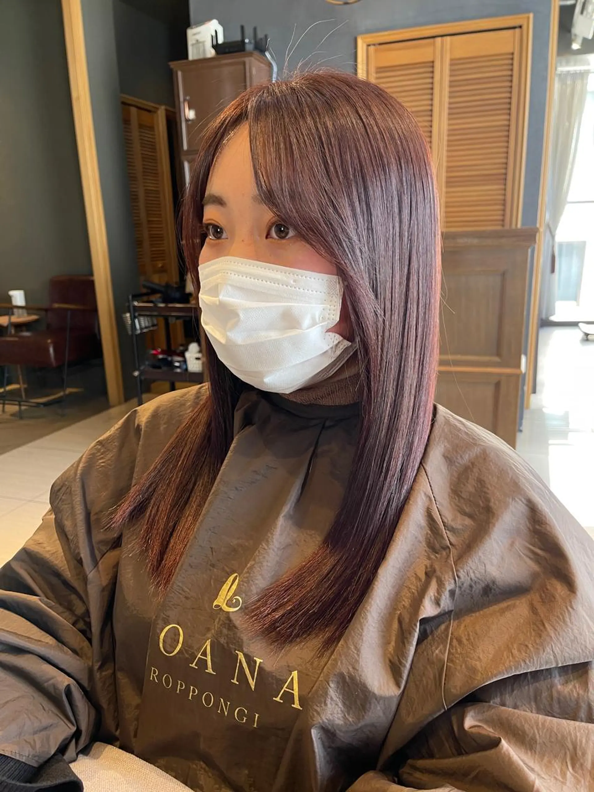 ロング トリートメント カット ヘアカラー トリートメント 艶カラー/艶髪矯正 LOANA鈴木のヘアスタイル