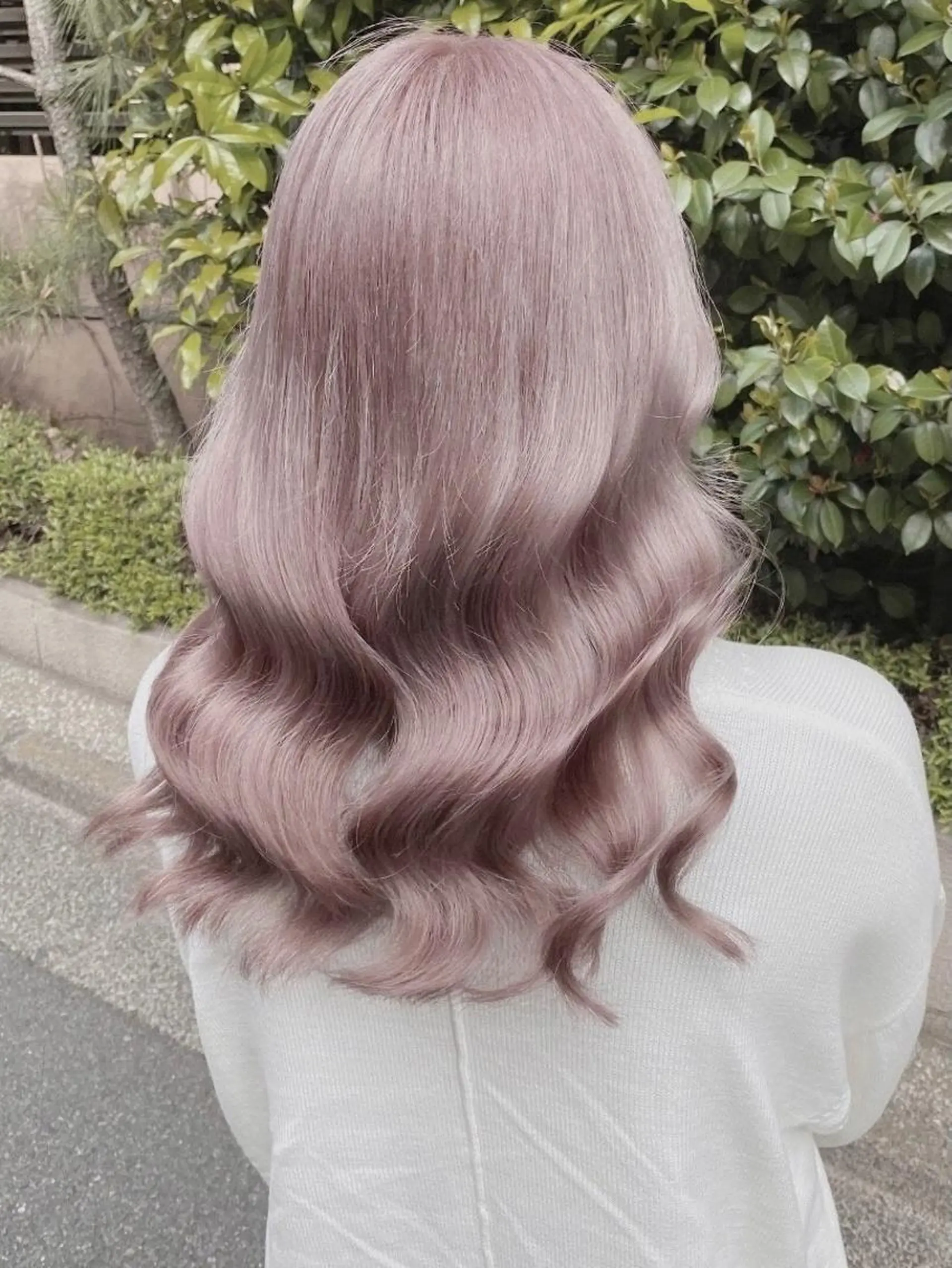 ミディアム カラー カット ヘアカラー トリートメント ハイトーン×髪質改善 💍tiam💍のヘアスタイル