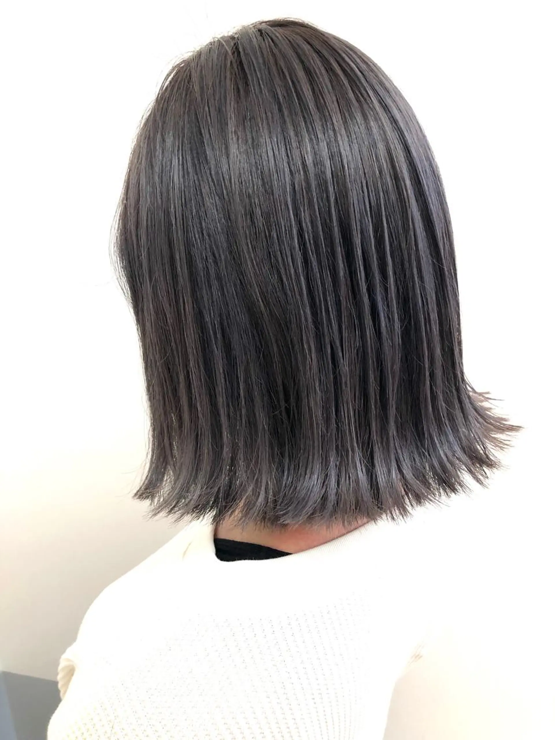 ミディアム カラー OFF YUYAのヘアスタイル