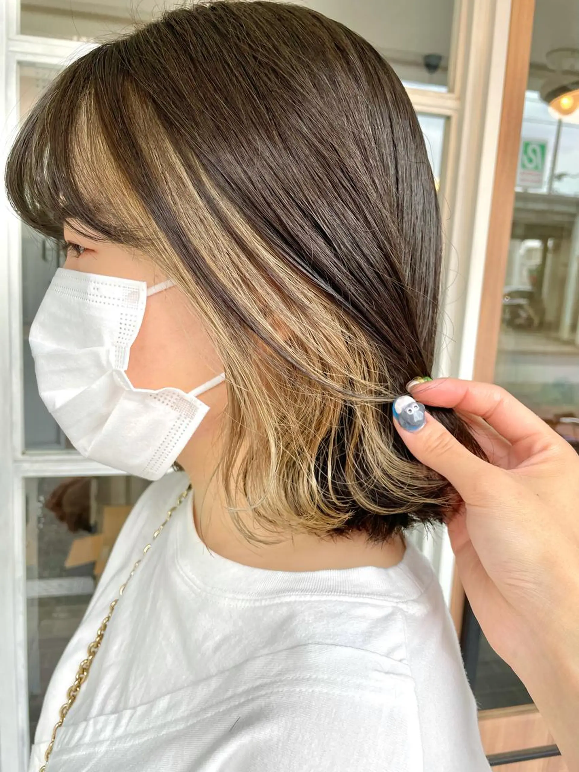 ミディアム カラー ベージュカラー ブリーチ 🌈🌸あおき みちる🌟💗のヘアスタイル