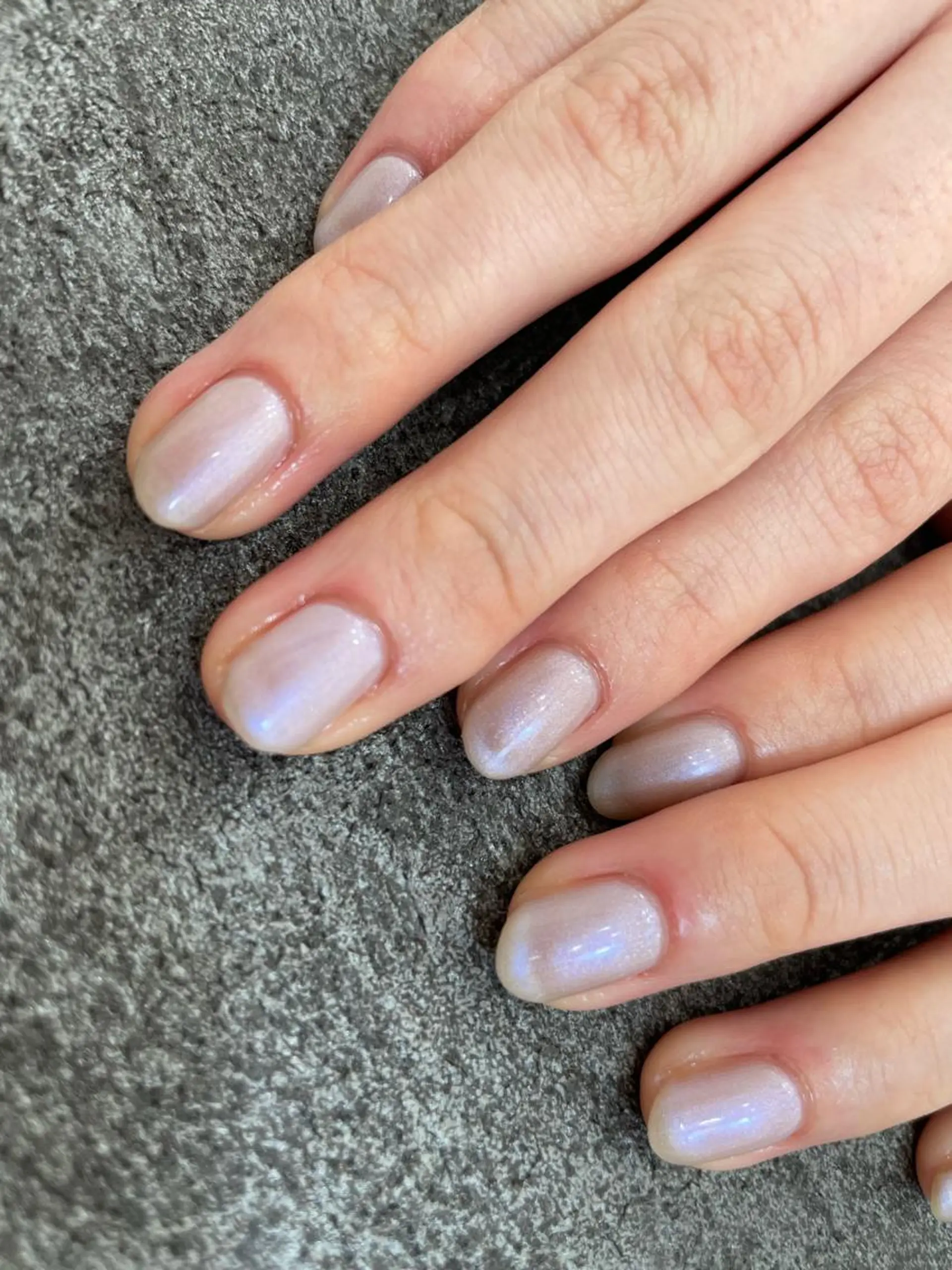 ネイル オーロラネイル ブルー ハンドネイル maison de charme Beauté所属・Beaute IORIのネイルデザイン