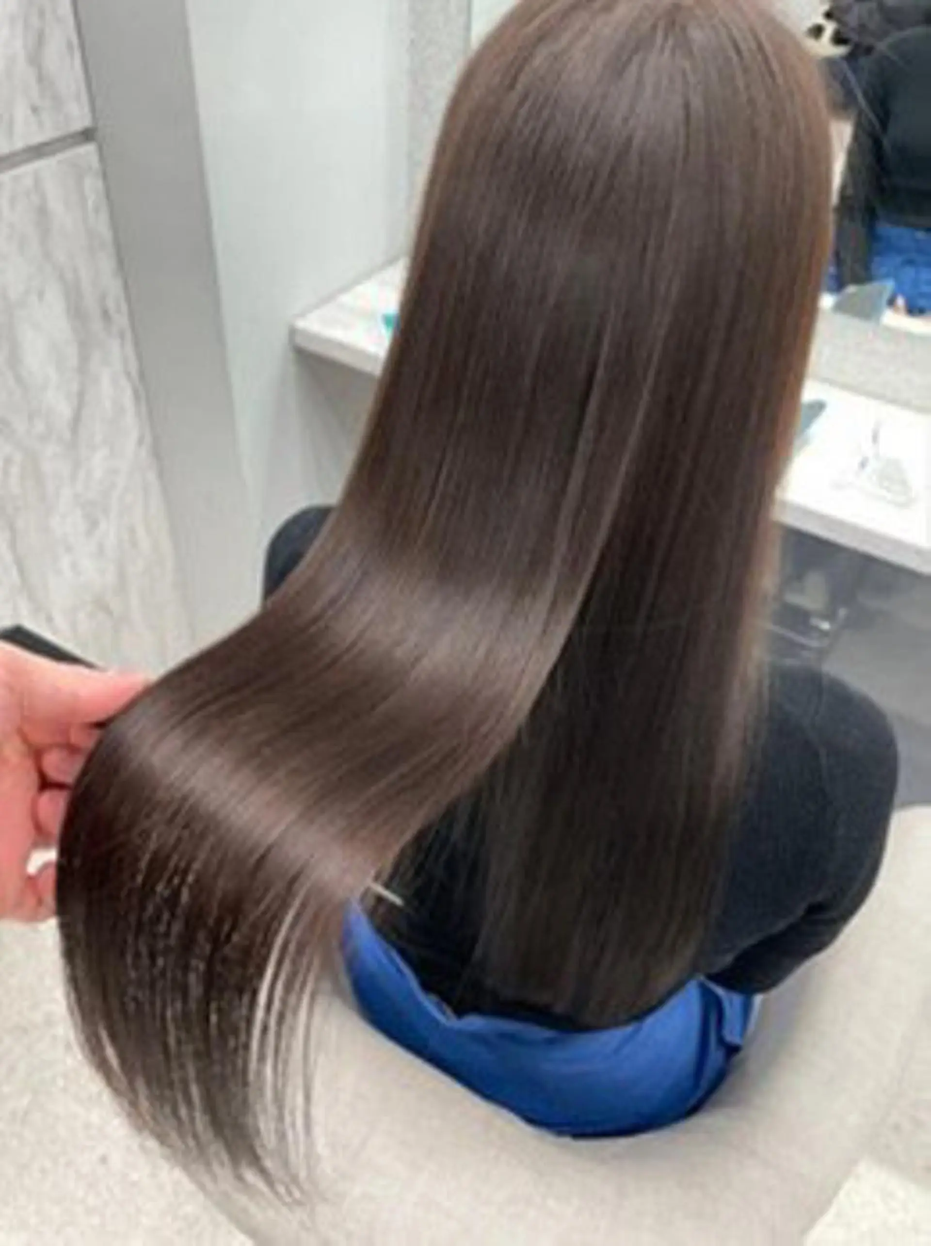 ロング 酸性ストレート カット 縮毛矯正 トリートメント メテオ取扱✨美髪 矯正✨HiroNYのヘアスタイル