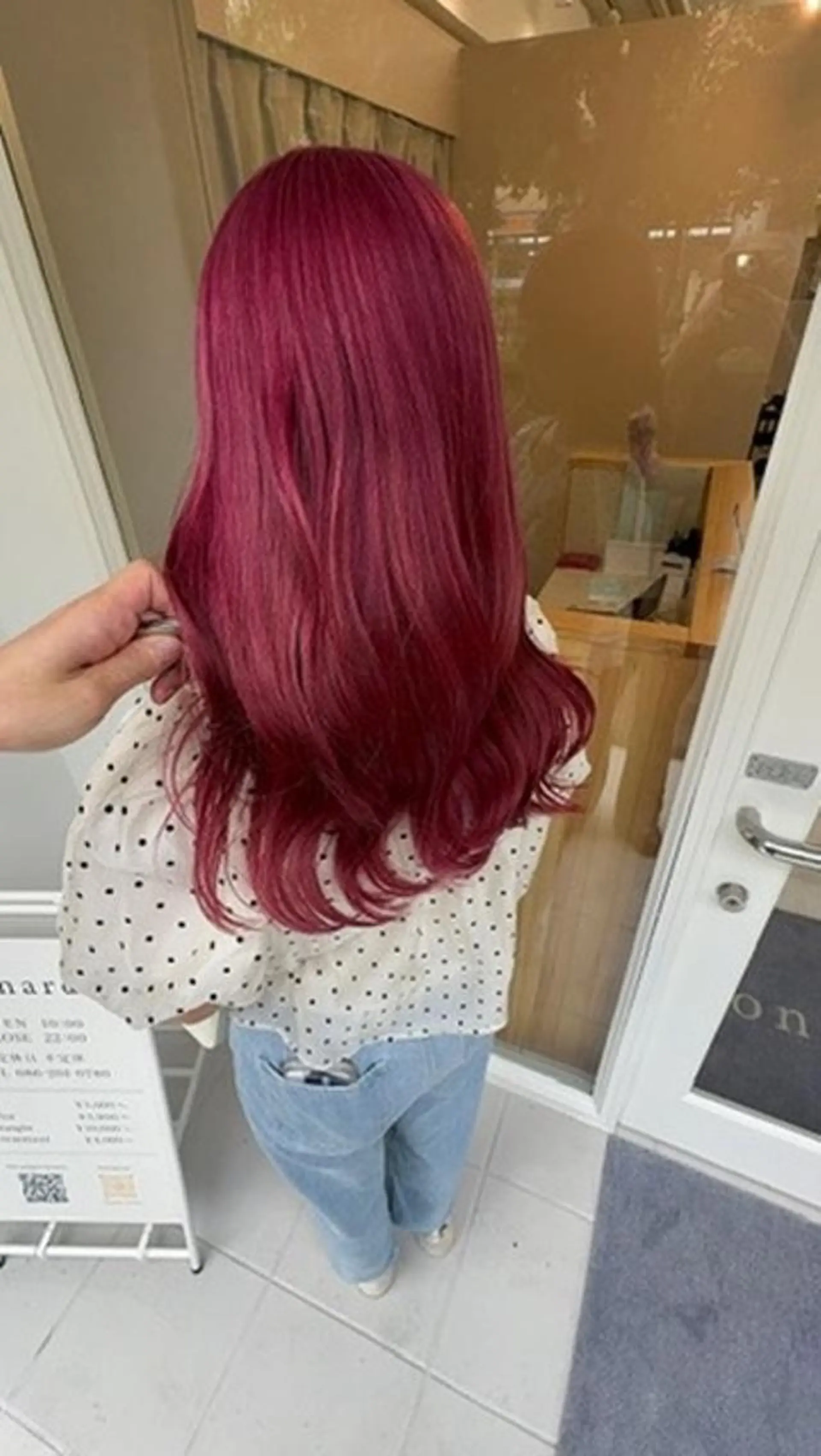 セミロング カラー パーマ ベージュカラー ブリーチ 透明感カラー ダブルカラー ハイトーンカラー ブリーチ矯正💐 ミルクティー💐ナオのヘアスタイル