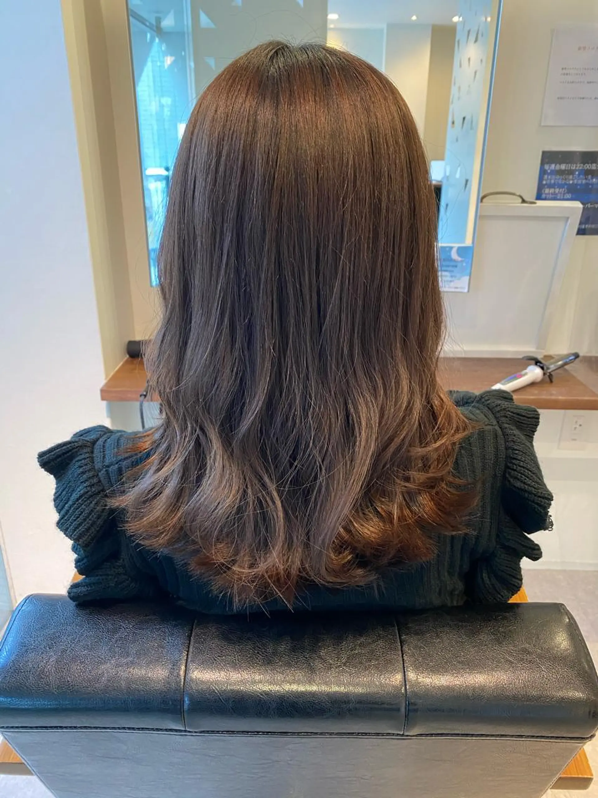 セミロング カラー Rely 美空のヘアスタイル