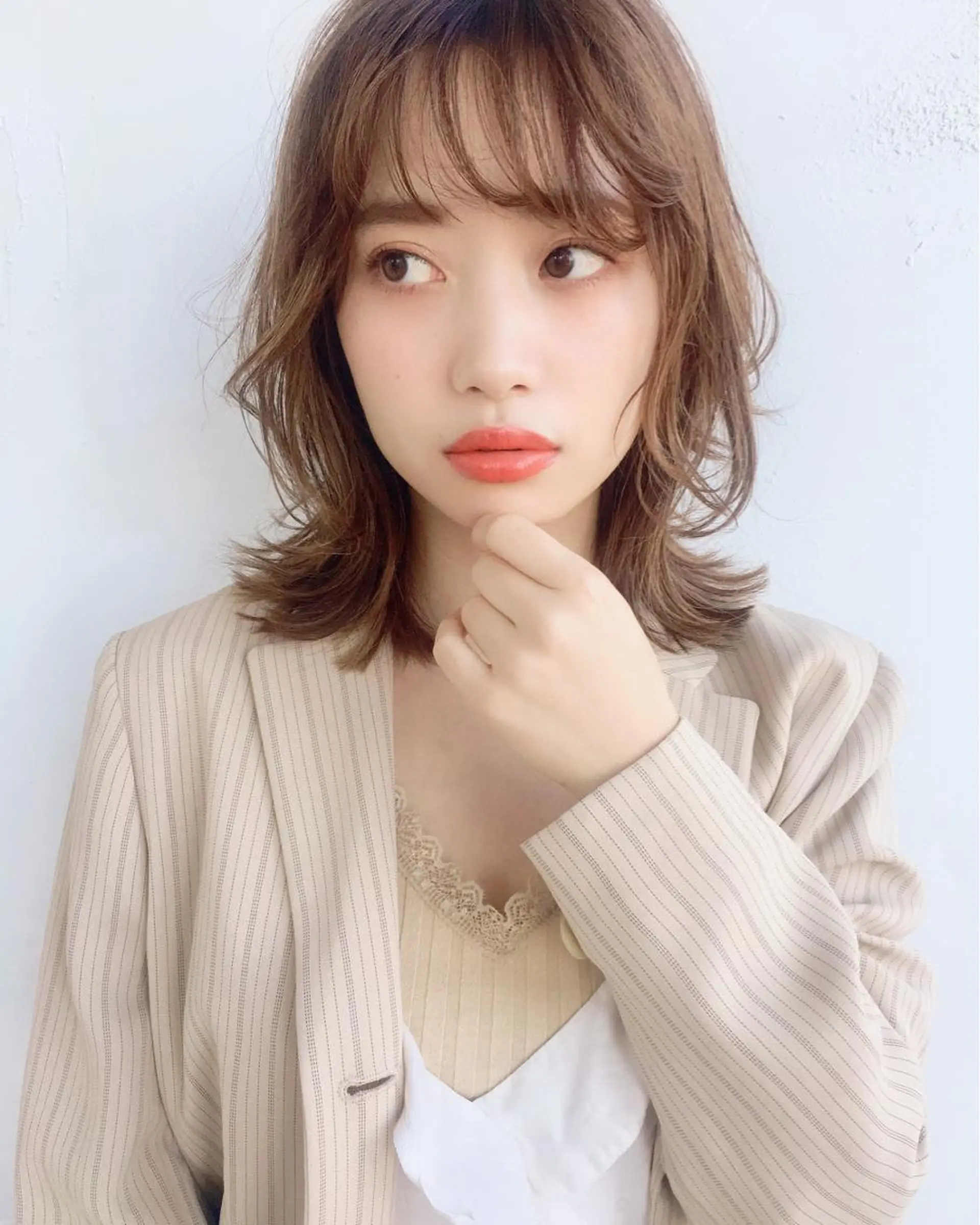 ミディアム 鎌倉 彩のヘアスタイル