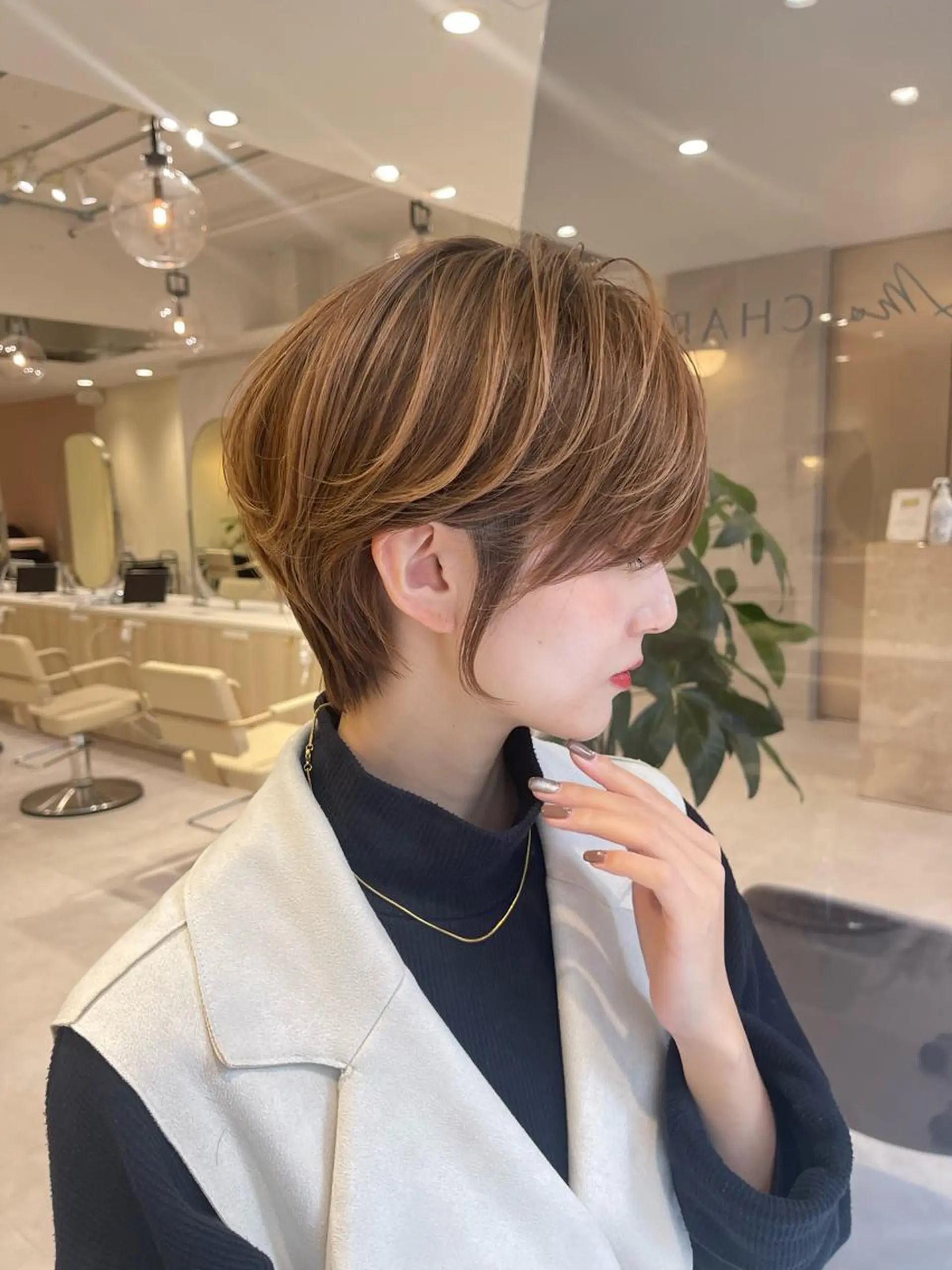 ショート カラー カット トリートメント AUBE HAIR sereine　オーブヘアー　セレーヌ所属・💐くびれヘア/艶髪 山根　禎章のヘアスタイル
