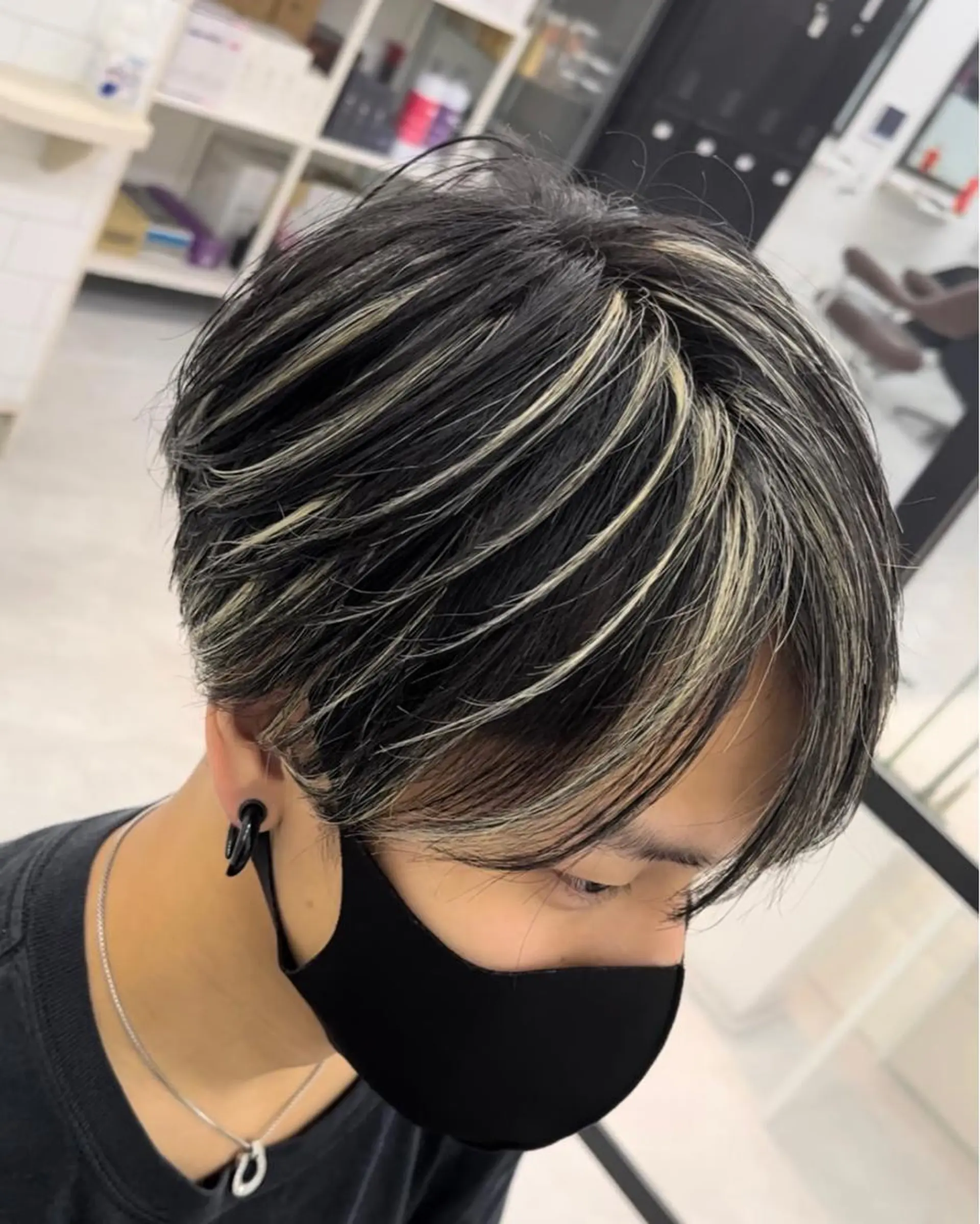 カラー メッシュ メンズカットカラー 心斎橋/松平和樹のヘアスタイル
