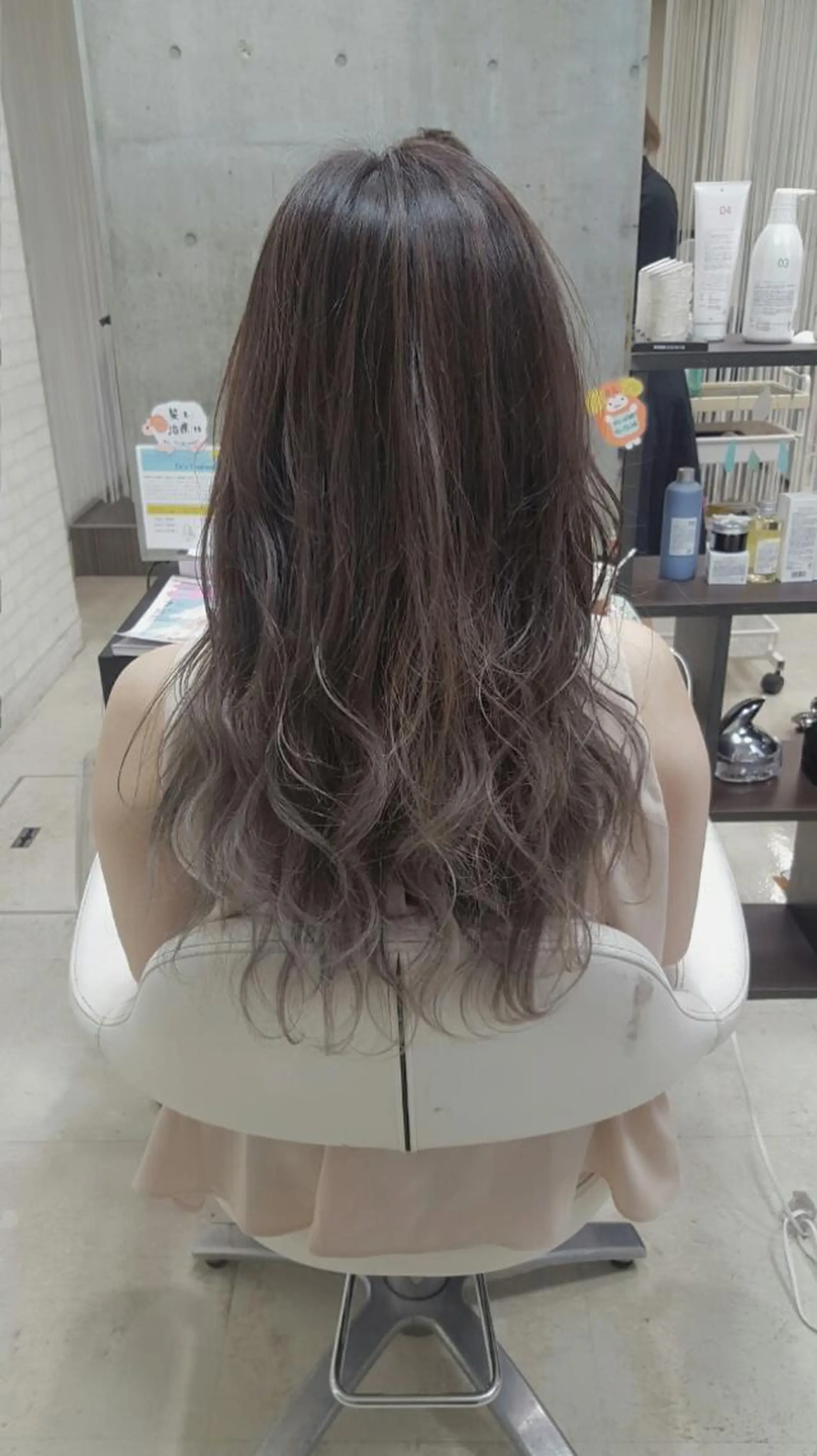 ロング カラー バレイヤージュ レイヤーカット brace 立花のヘアスタイル