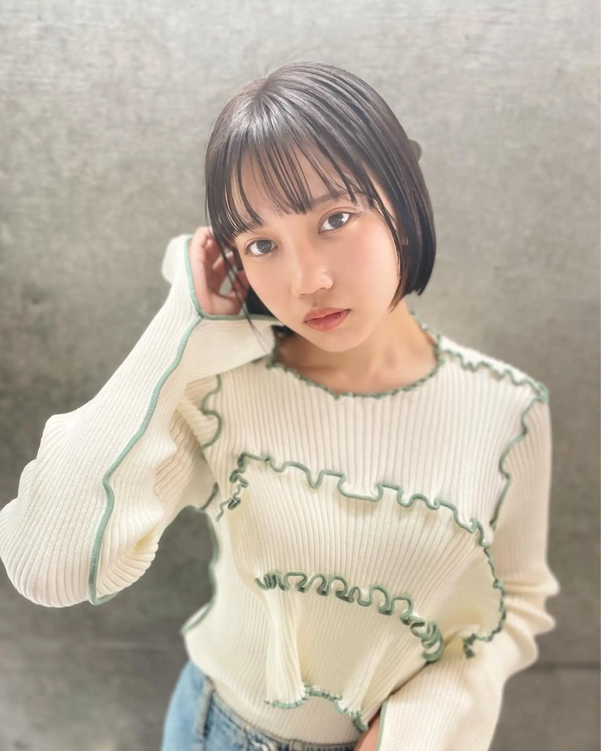 ショート アッシュ ボブ くびれヘア ハイライト レイヤーカット カット ヘアカラー トリートメント 透明感／髪質改善 遠藤良祈のヘアスタイル