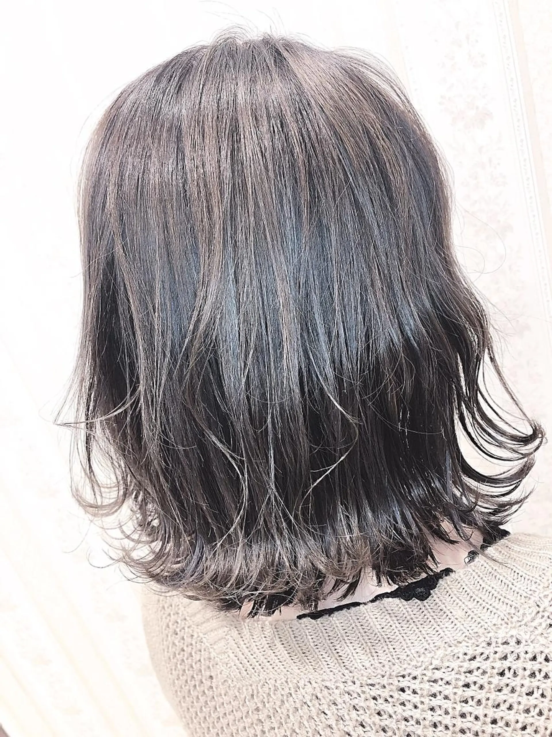 ショート カラー ヘアカラー トリートメント 名畑 裕貴のヘアスタイル