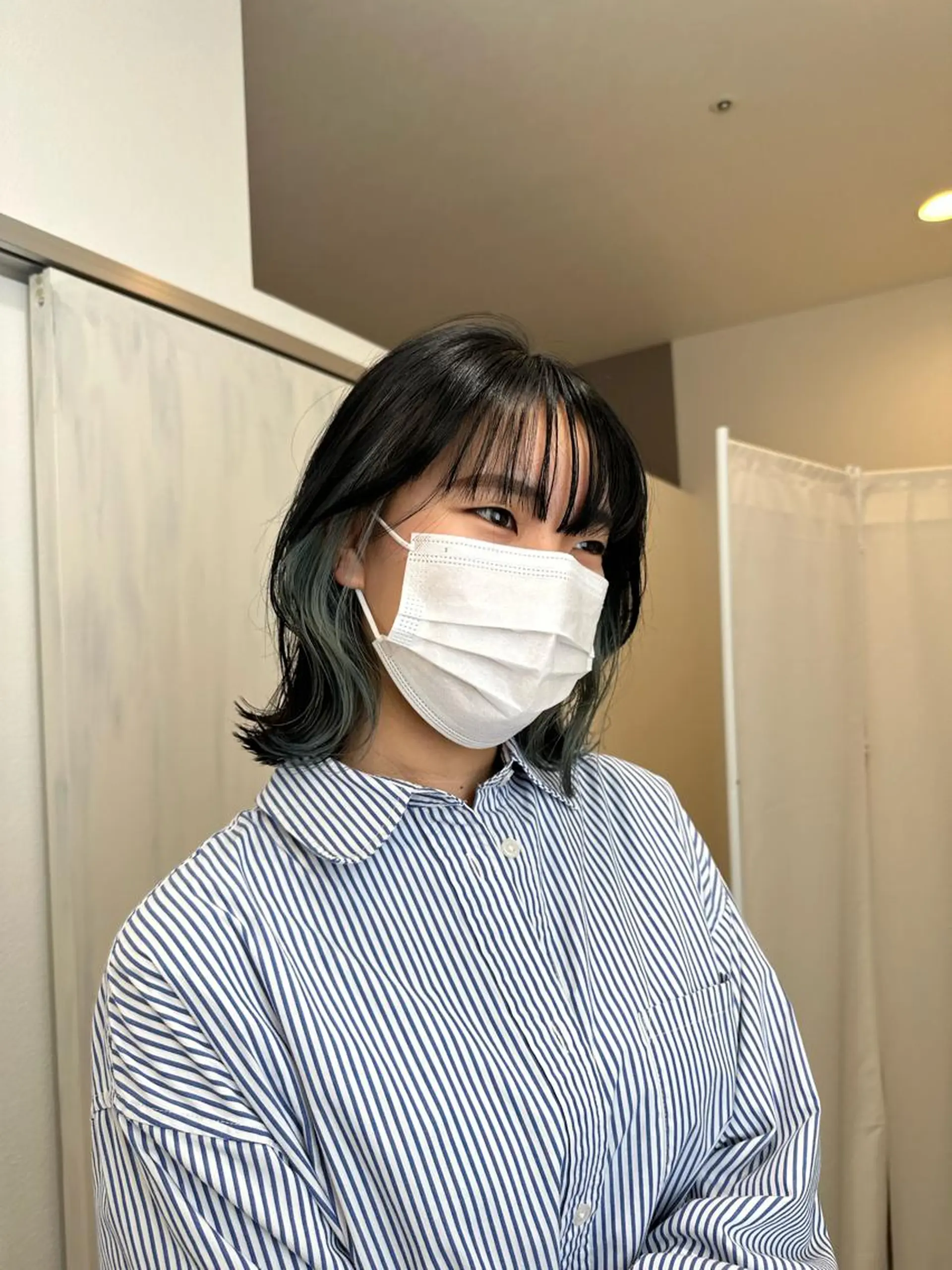 ショート カラー ブルーカラー ブルーグレー Bonheur  KAWANISHI所属・ノンダメージ 🥑mikubanのヘアスタイル