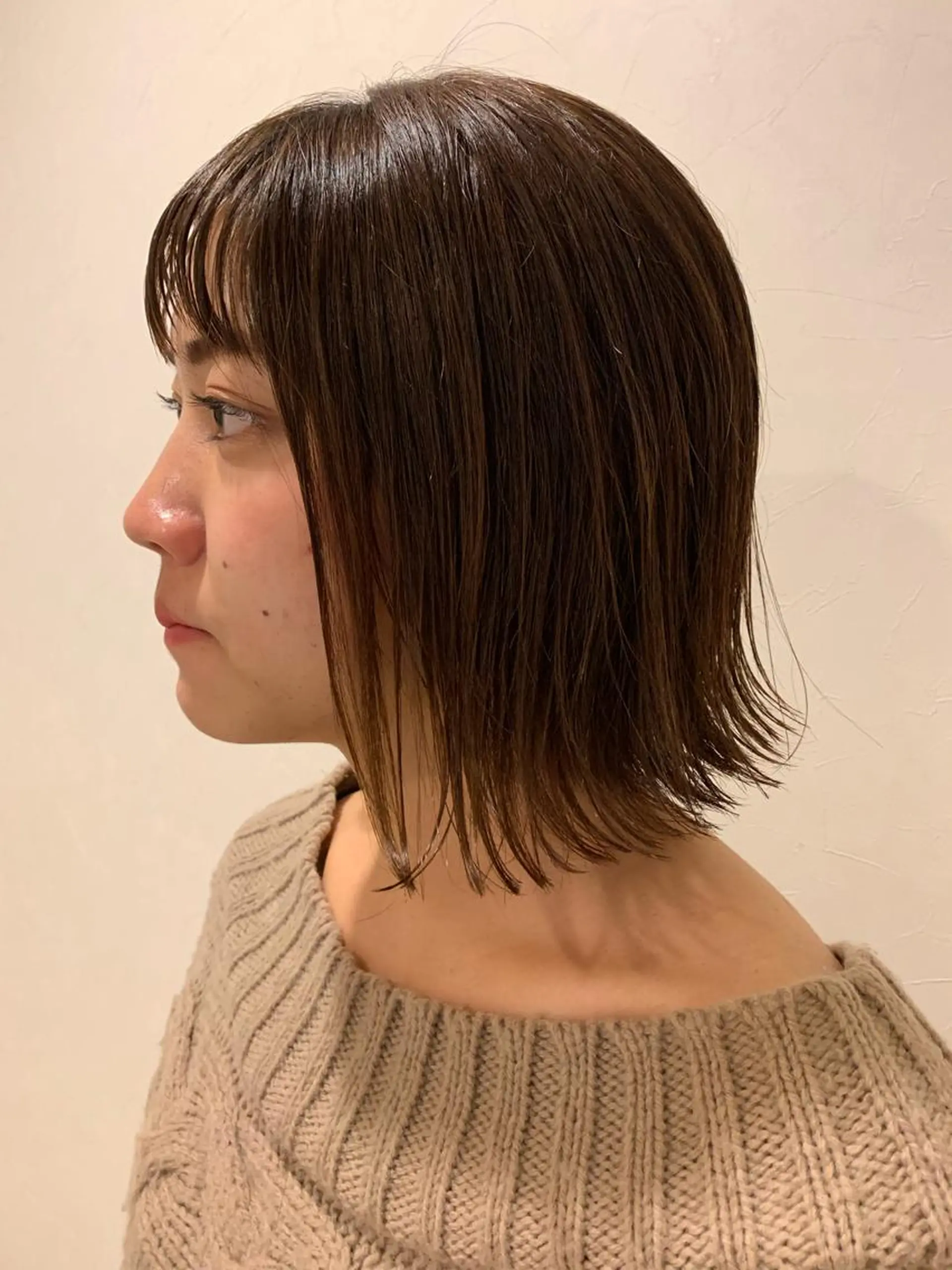 ミディアム 切りっぱなしボブ ボブ 外ハネヘア パーマ/透明感カラー /ボブ/吉田一生のヘアスタイル