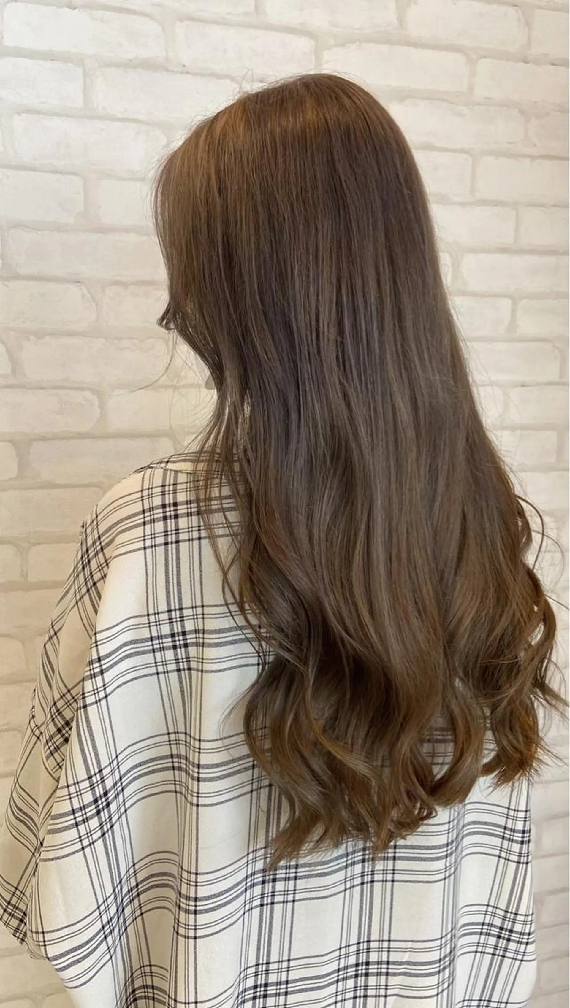 カラー ヘアカラー vis fleur 日暮里所属・早坂 紅葉のヘアスタイル
