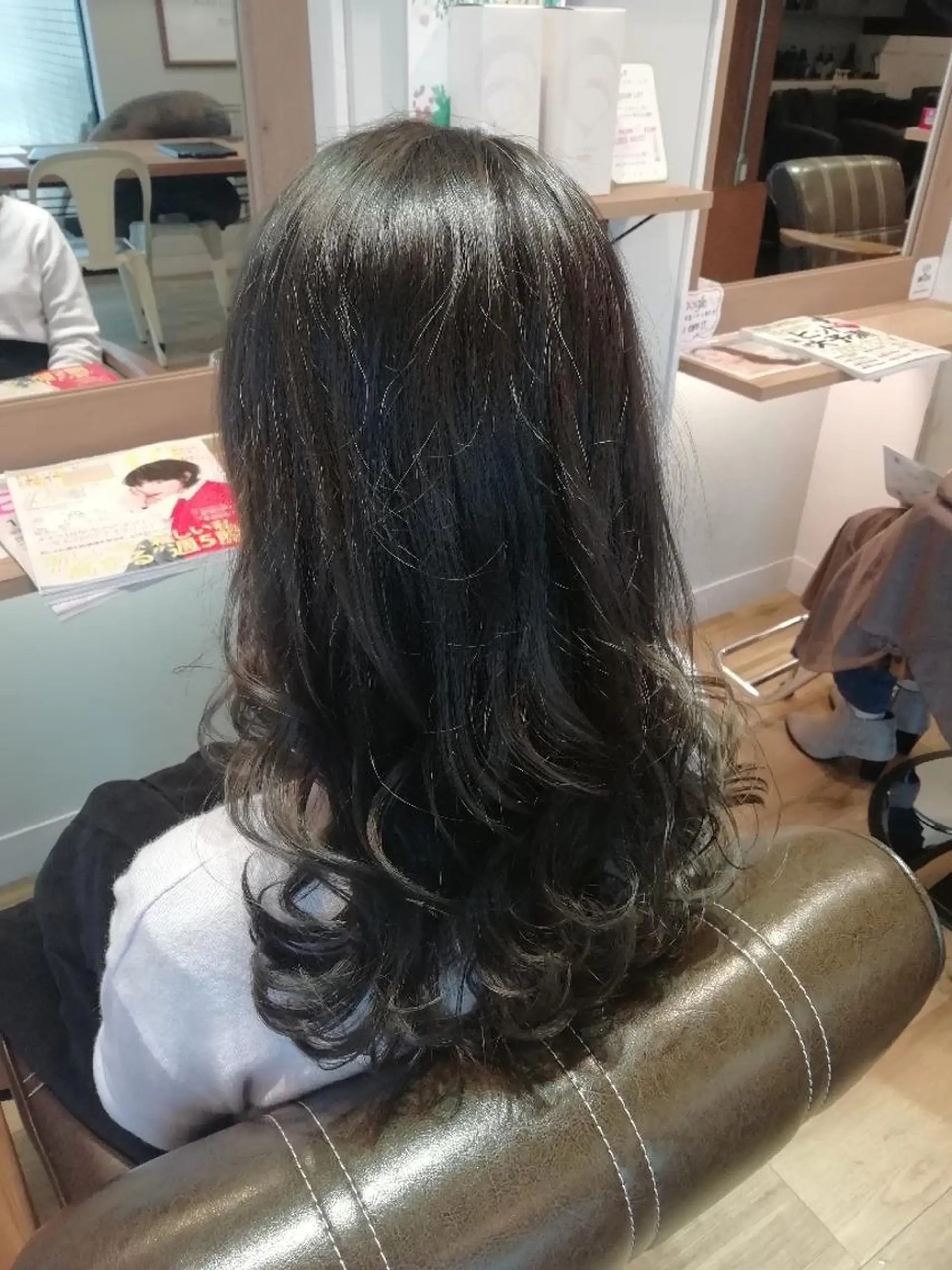 カラー グレージュ カット ヘアカラー トリートメント 堀 望美のヘアスタイル