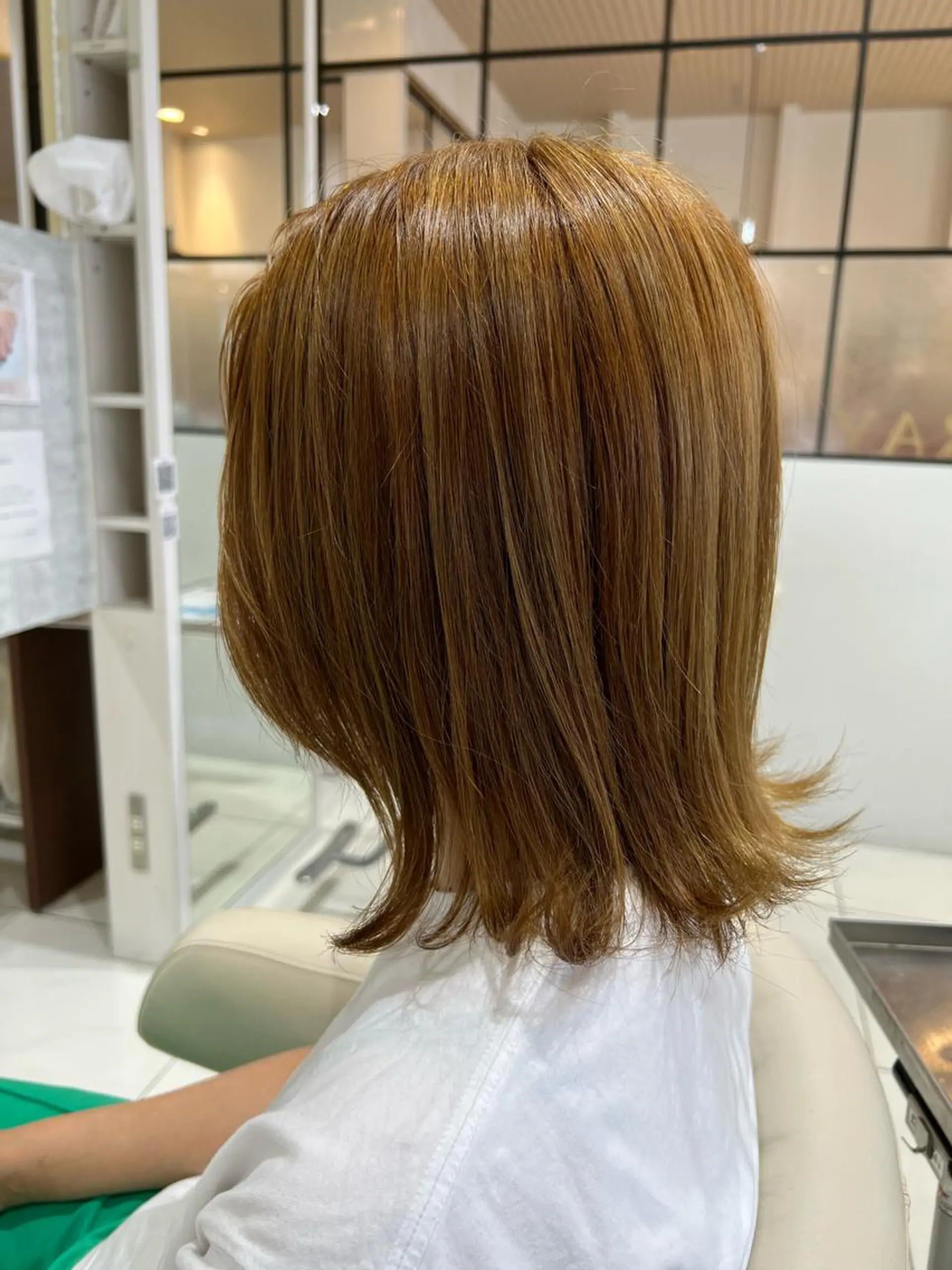 ミディアム カラー ベージュカラー LA PAGE所属・LA PAGE Amiのヘアスタイル