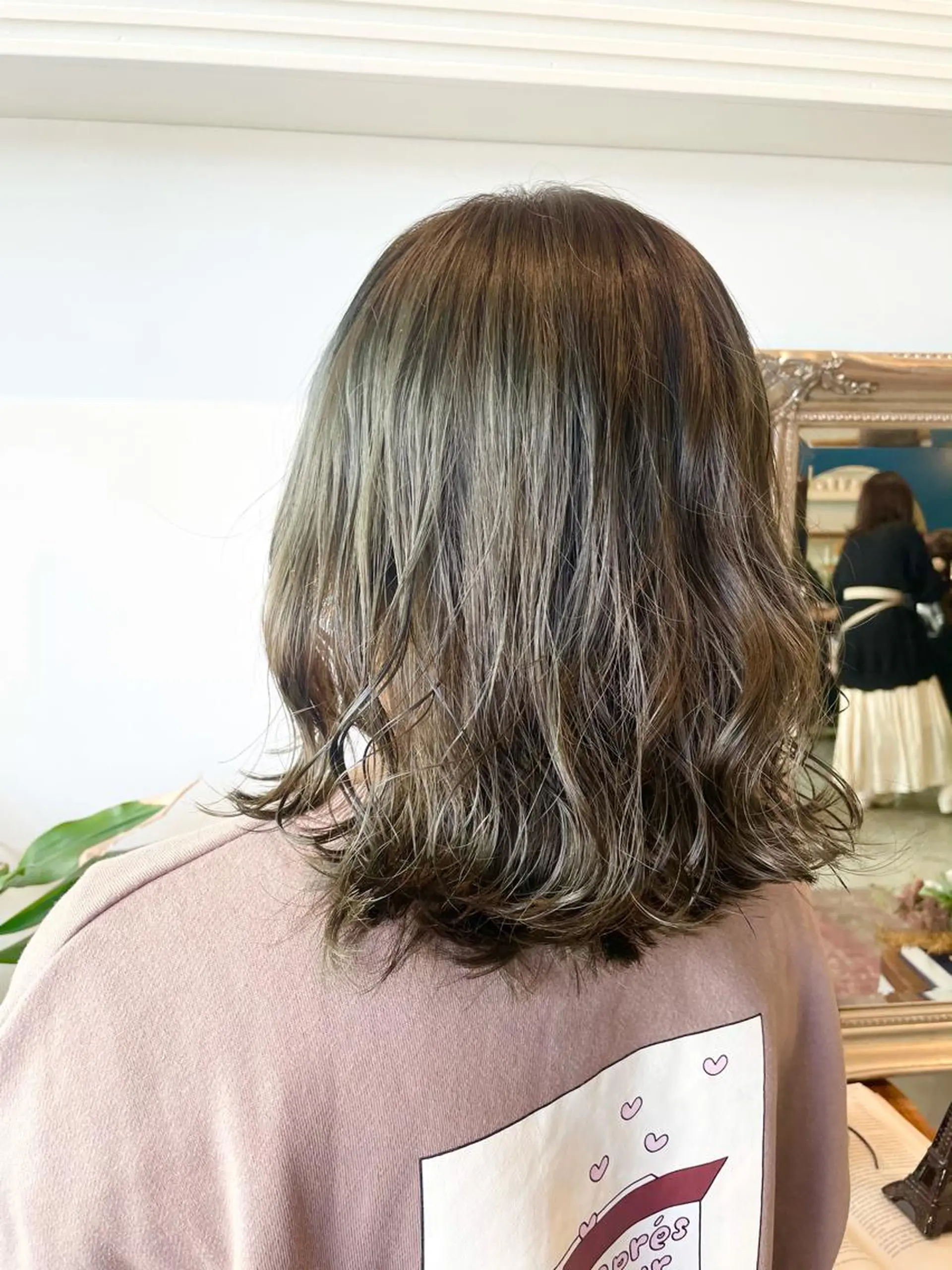 ミディアム カラー グレージュ ミント 💐パーソナルカラー /市橋加菜💐のヘアスタイル