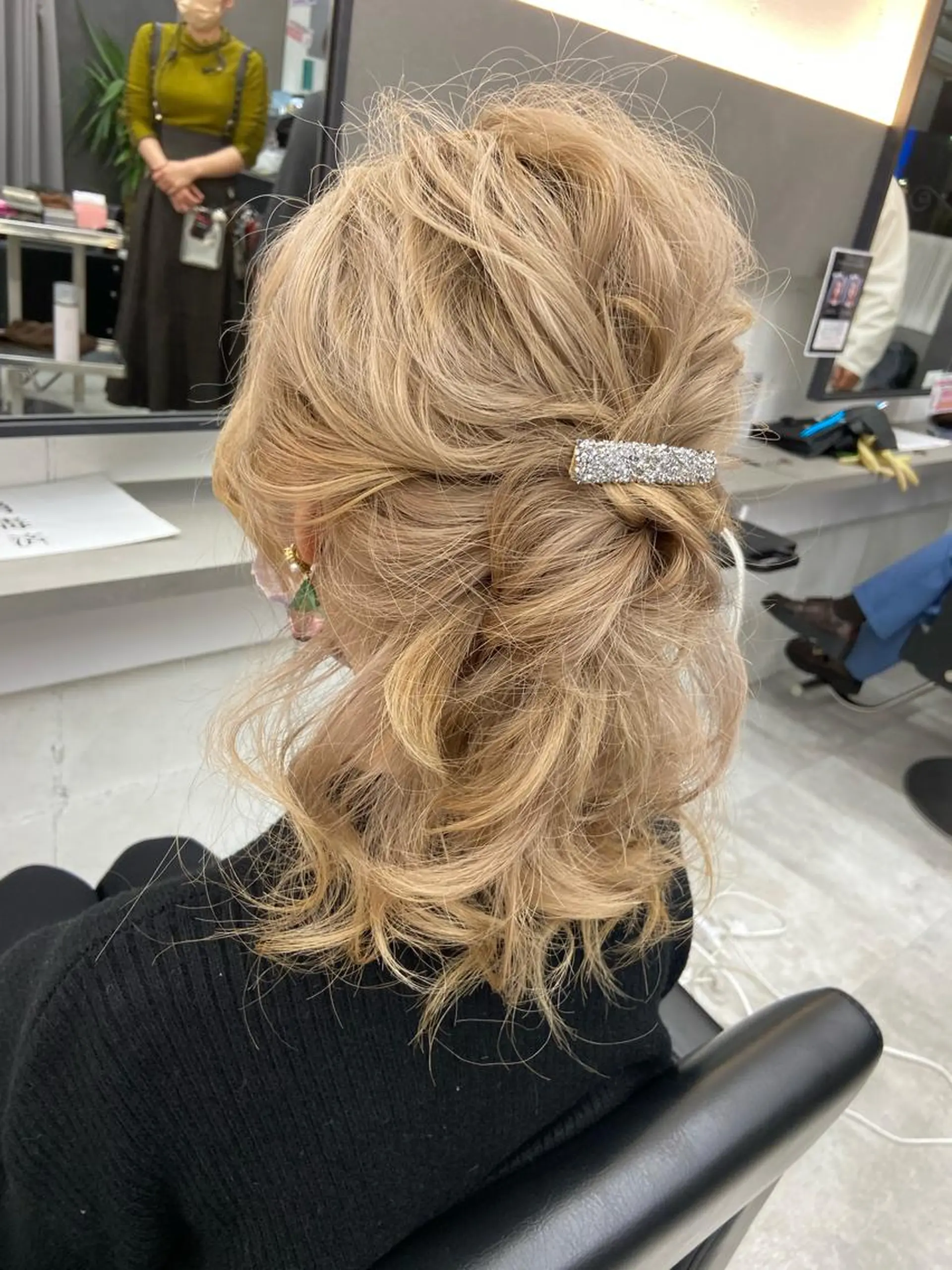 ミディアム ヘアカラー 淺谷 美紀のヘアスタイル