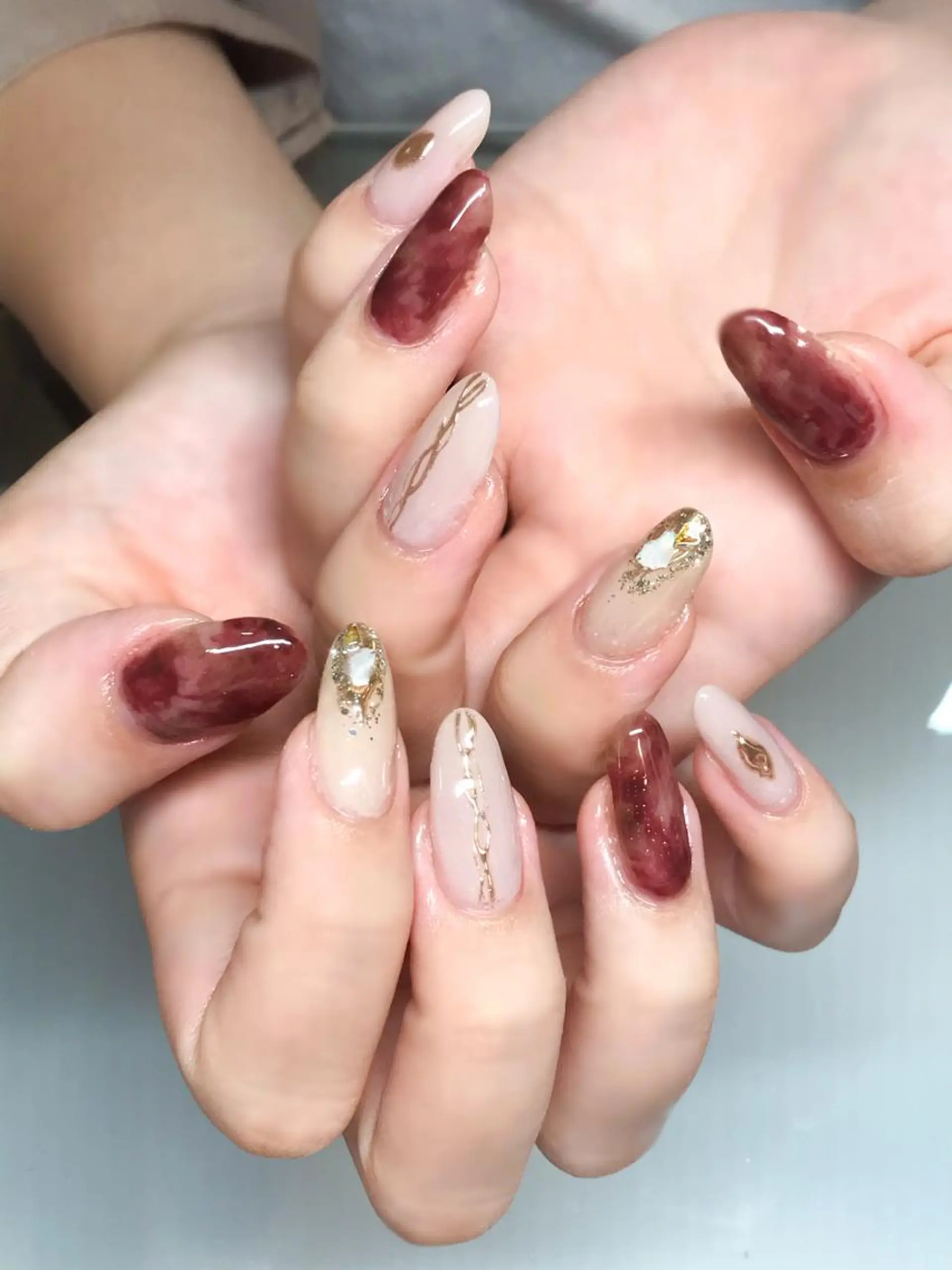 ネイル べっ甲ネイル ジェルネイル ニュアンスネイル Nyanco Nailのネイルデザイン