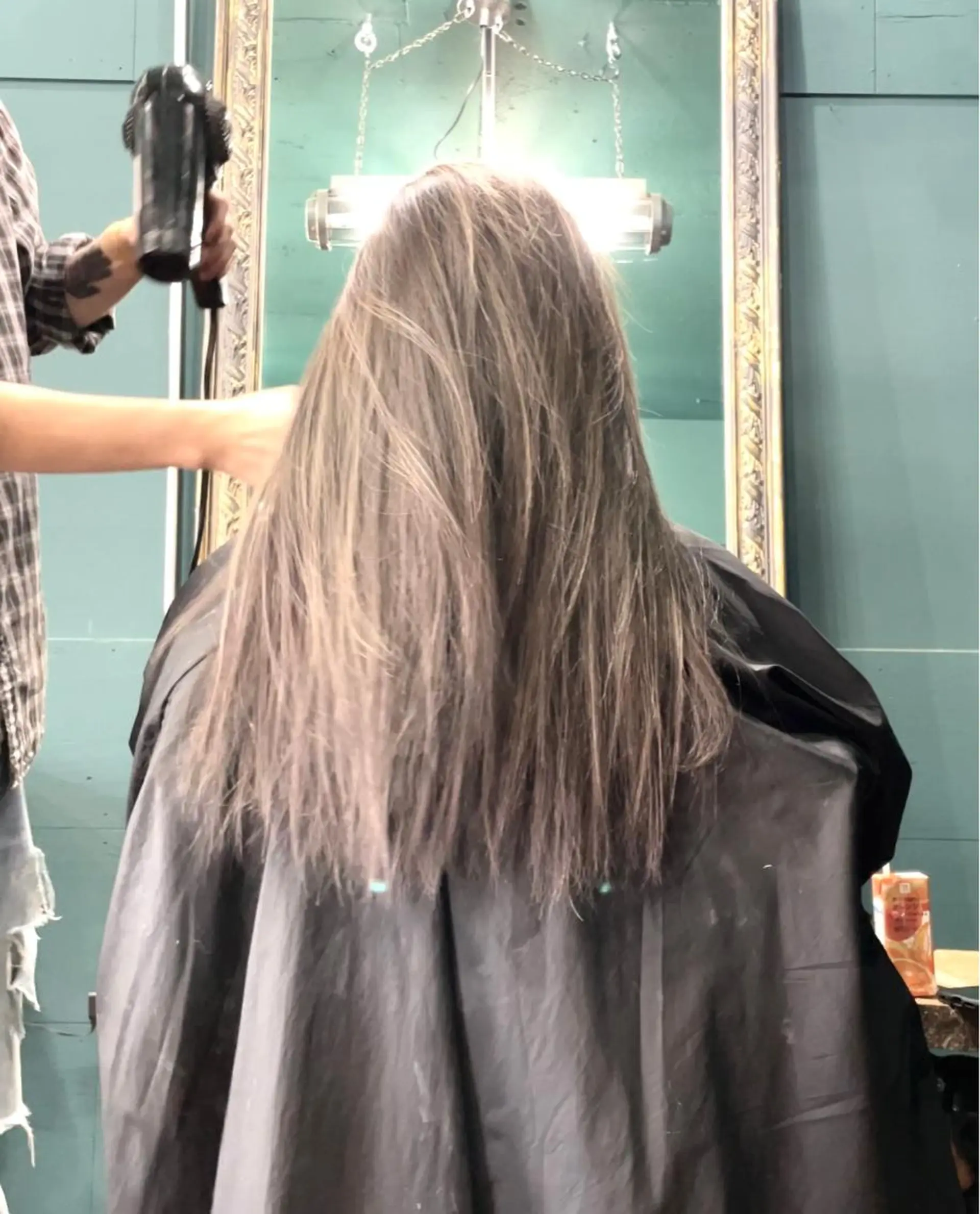 ロング カット ヘアカラー トリートメント vivre libre所属・vivre libreのヘアスタイル
