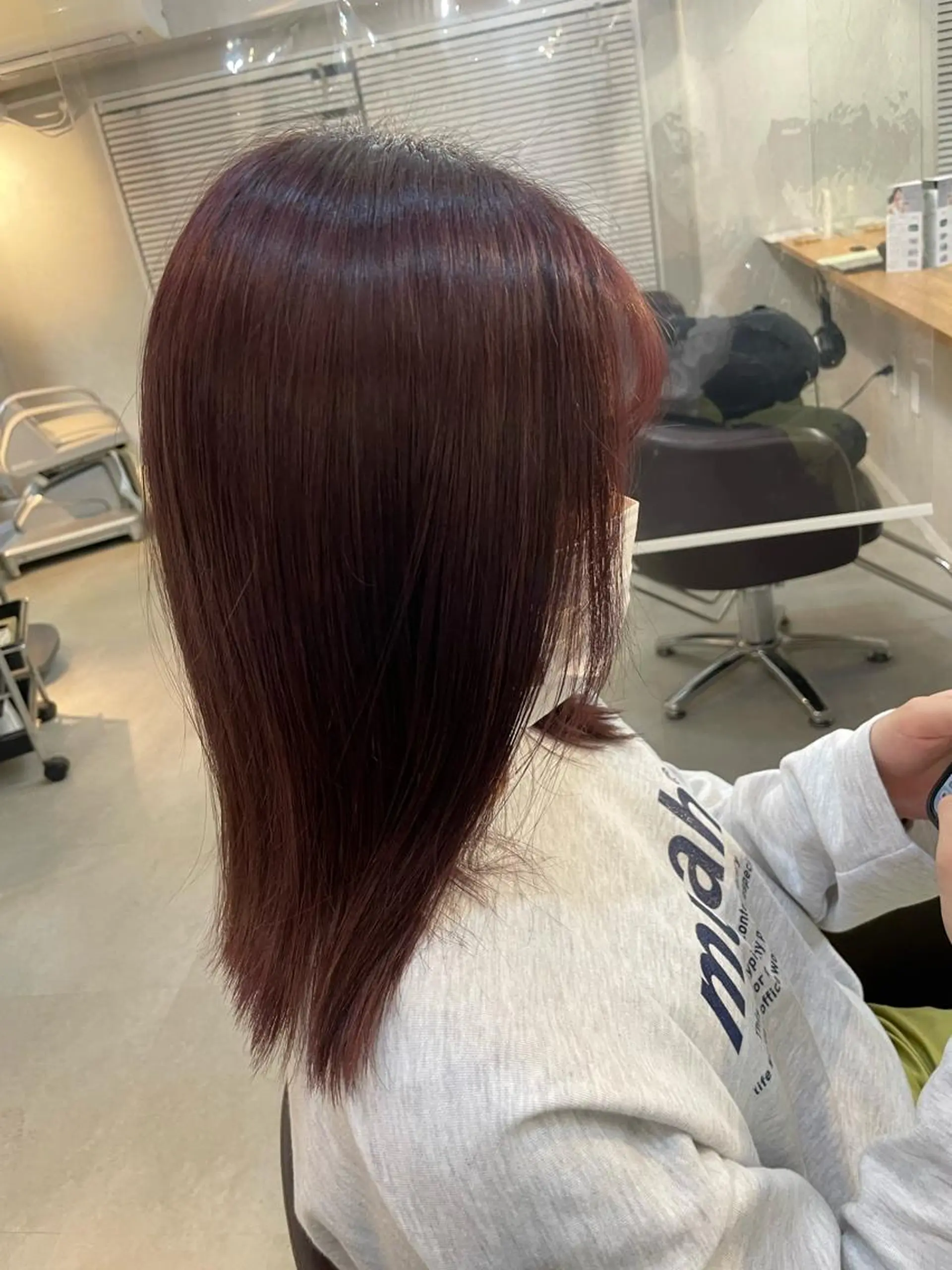 ミディアム カット ヘアカラー トレンド透明感カラー 大貫 昂涼 🐹のヘアスタイル