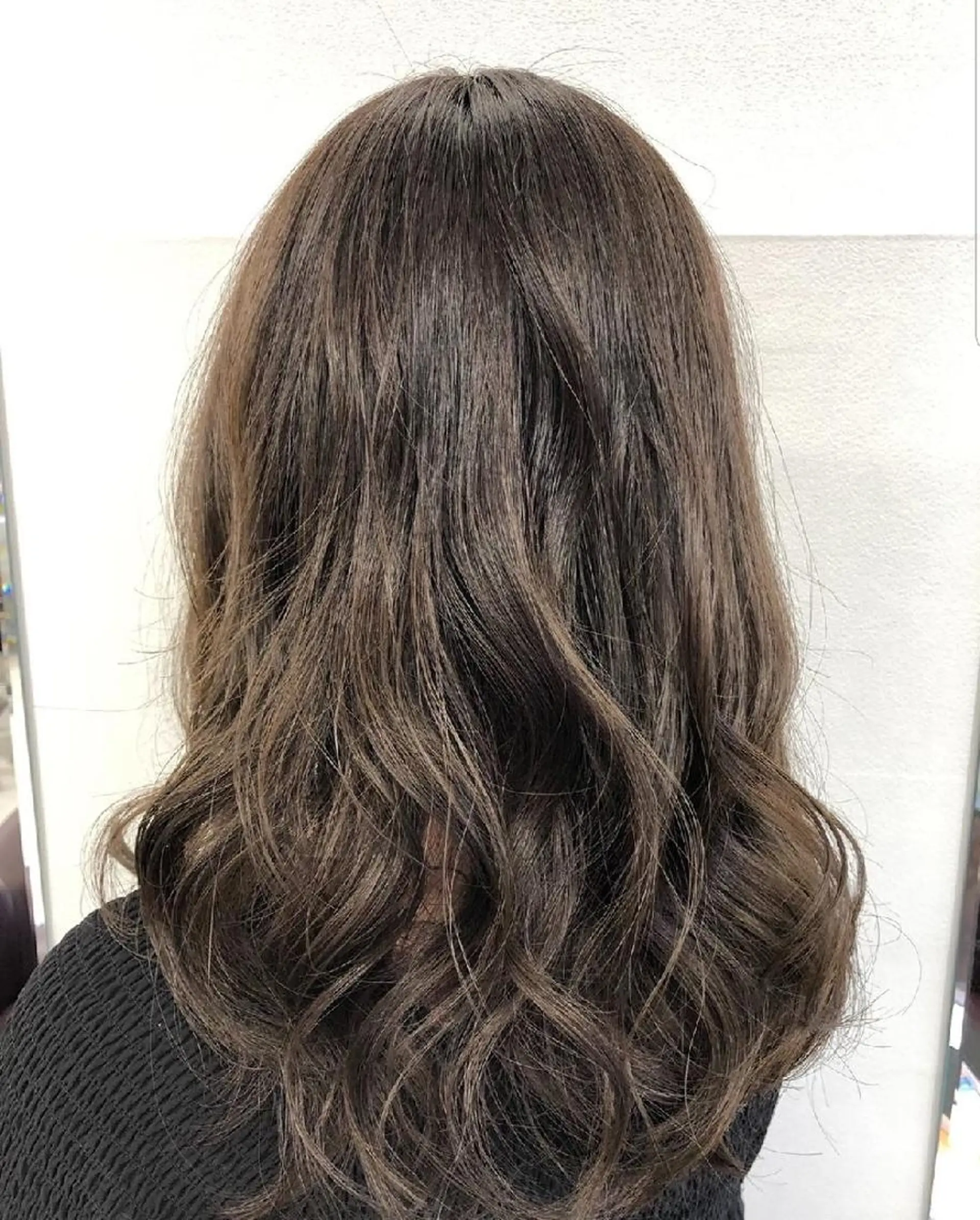 カラー セミロング 501 HAIR studio所属・22時迄営業サロン⭐ YASUHIRO🌿の眉毛・アイブロウイメージ